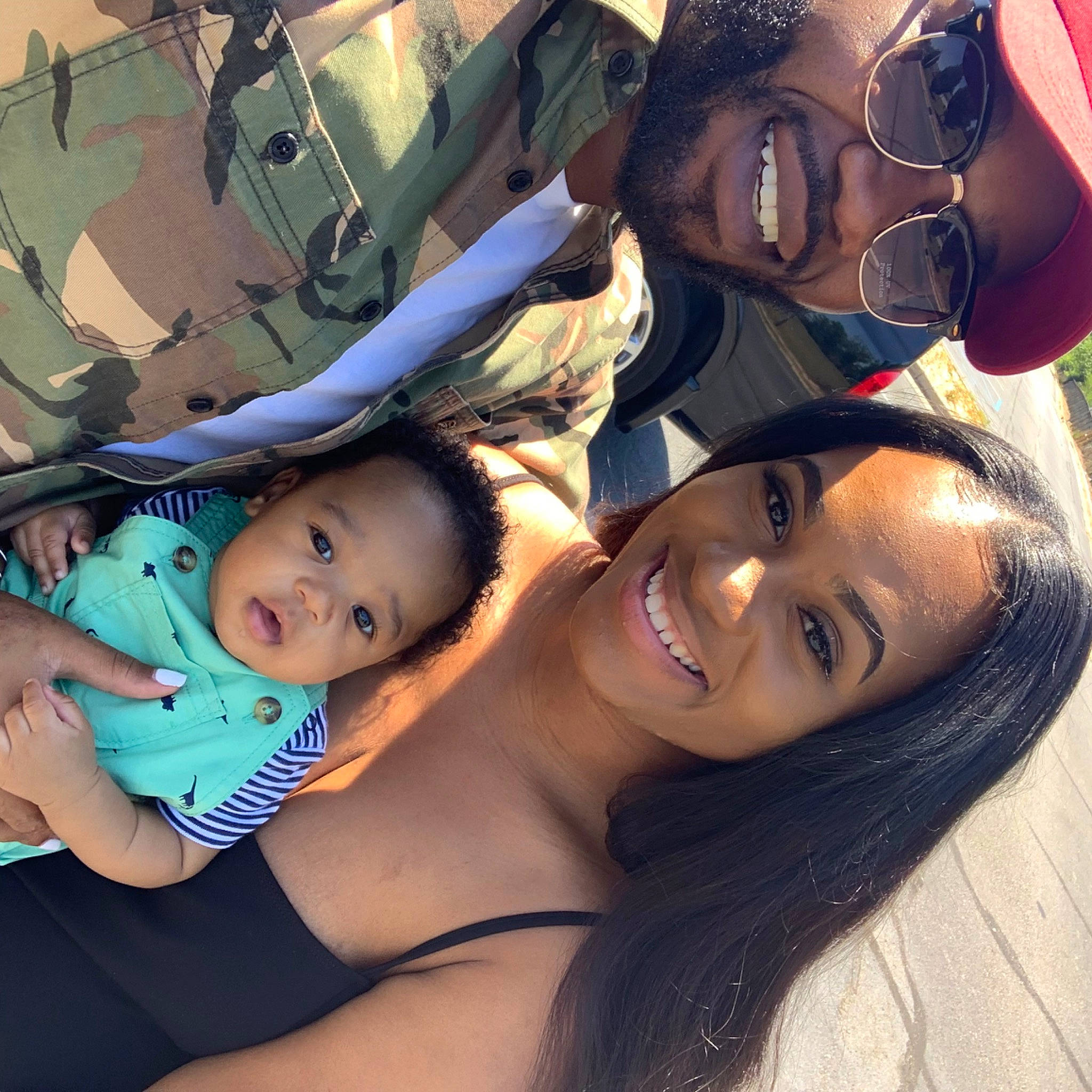 Sevyn is registered to the contest to win money with this photo: beauty, black_hair, child, cool, eyewear, face, friendship, fun, glasses, happy, head, headwear, human, joy, mouth, nose, person, photography, plant, selfie