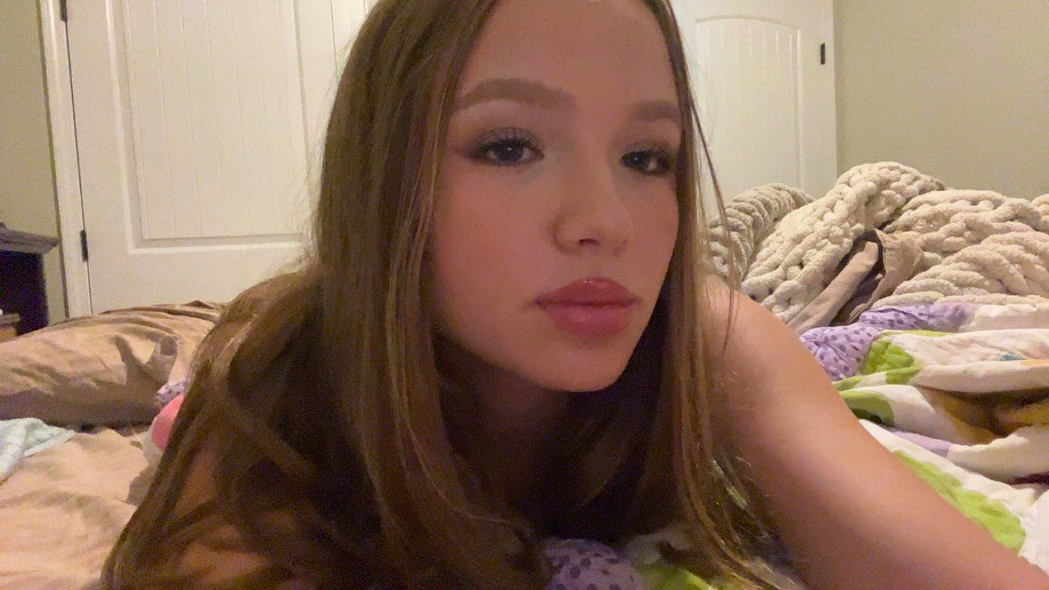 Jaycee is registered to the contest to win money with this photo: black_hair, cheek, chin, comfort, ear, eyebrow, eyelash, forehead, hairstyle, happy, iris, jaw, layered_hair, lip, mouth, neck, nose, person, shoulder, skin