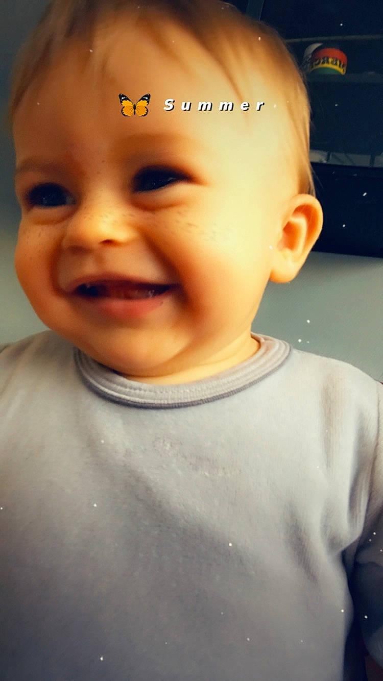 Titouan a rejoint le concours — aidez-le/la à gagner de superbes lots ! baby, cheek, child, chin, close_up, ear, eye, eyebrow, face, facial_expression, forehead, happy, head, joy, lip, mouth, nose, organ, person, skin