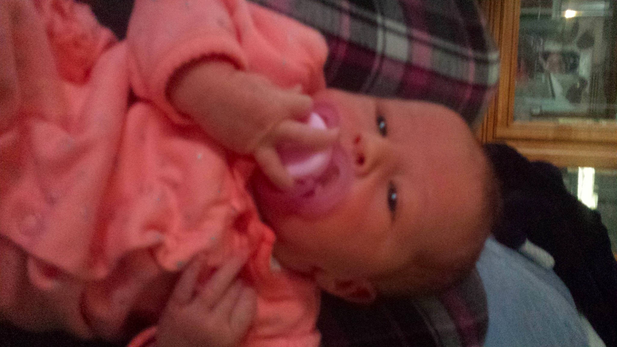 Rebecca participe au concours pour gagner de l'argent avec cette photo : baby, baby_toddler_clothing, cheek, child, comfort, ear, eyebrow, eyelash, fun, gesture, iris, lip, mouth, nail, nose, person, plaid, skin, tartan, thumb