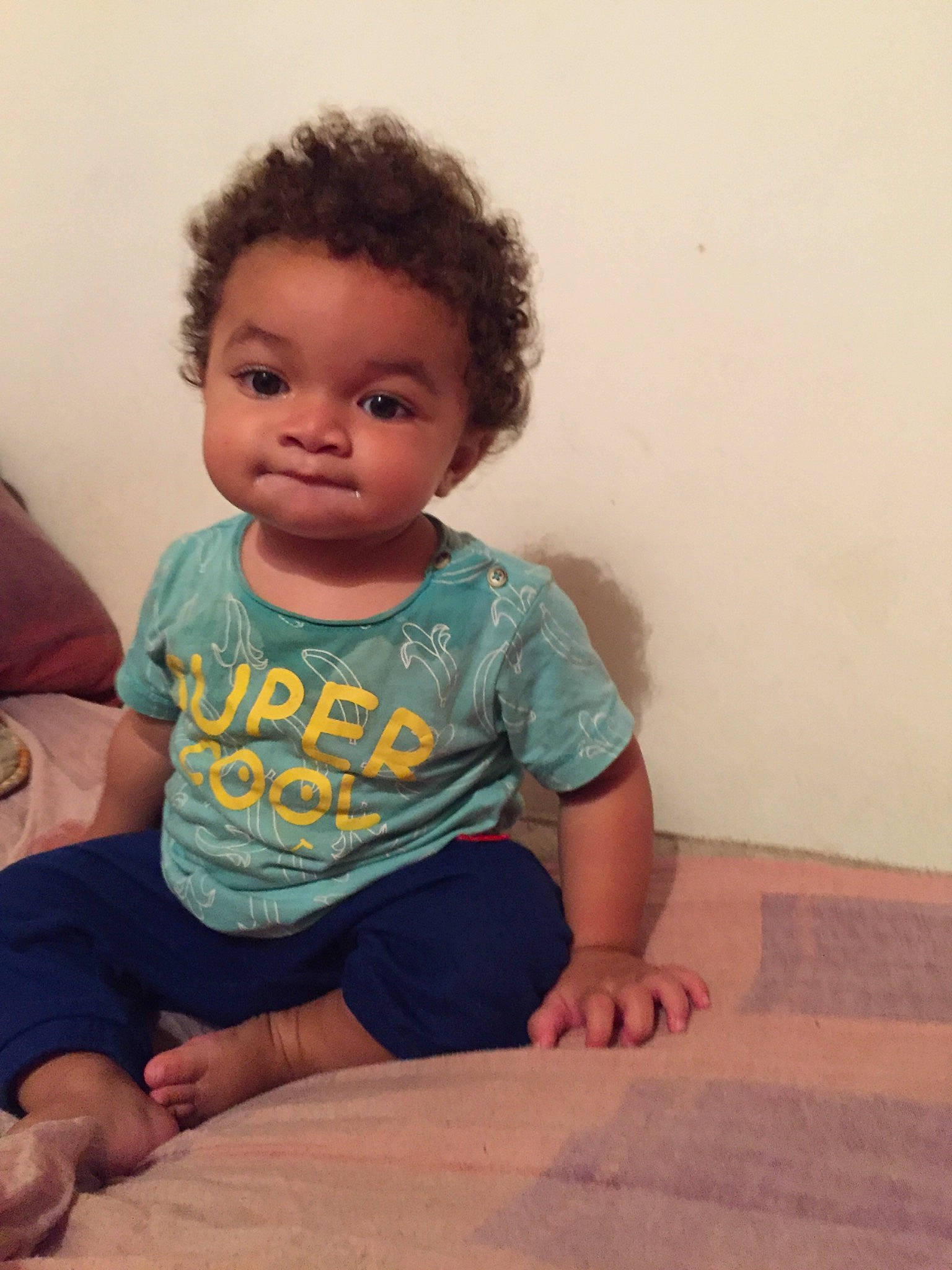 Wesley a rejoint le concours — aidez-le/la à gagner de superbes lots ! arm, baby_toddler_clothing, cheek, chin, facial_expression, forehead, happy, iris, joint, lip, mouth, neck, nose, person, shoulder, skin, sleeve, smile, t_shirt, toddler