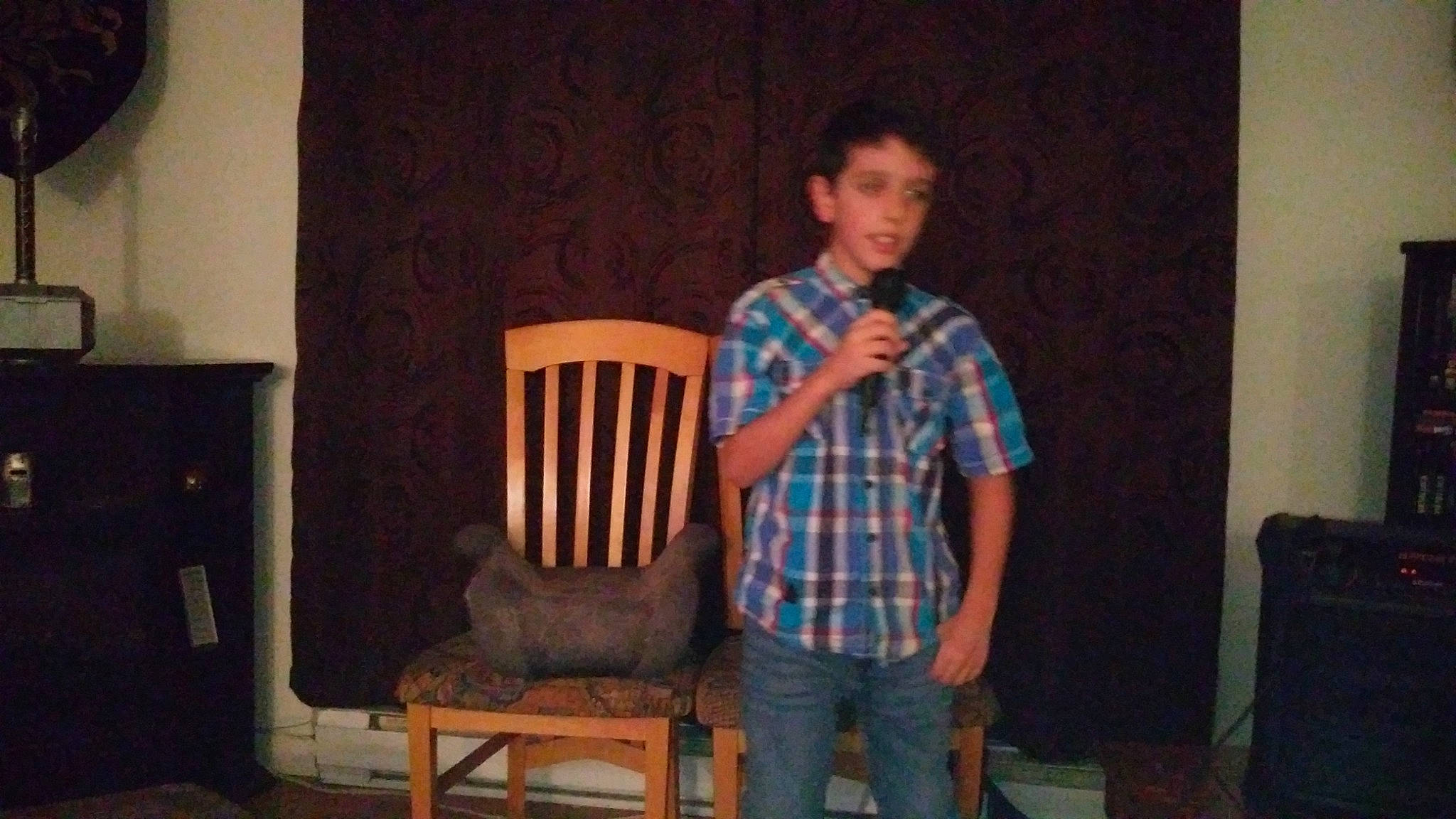 Loik joined the competition — help win amazing prizes! chair, curtain, darkness, electric_blue, entertainment, event, flash_photography, fun, furniture, hardwood, pattern, person, plaid, room, sitting, stool, t_shirt, tartan, windsor_chair, wood