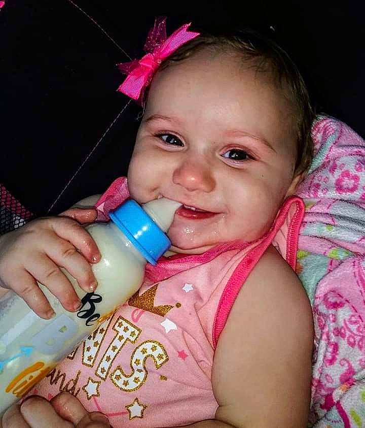 Aryah is registered to the contest to win money with this photo: baby, baby_bottle, baby_products, bottle, cheek, child, drinkware, finger, joy, mouth, person, pink, product, skin, toddler