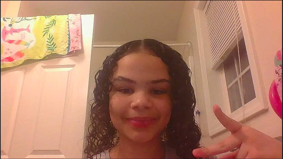 Makayla is registered to the contest to win money with this photo: cheek, chin, ear, eyebrow, eyelash, finger, forehead, gesture, hairstyle, happy, iris, jaw, joy, lip, mouth, neck, nose, person, shoulder, skin