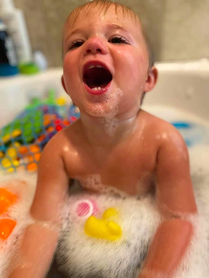 Caysen joined the competition — help win amazing prizes! baby, baby_bathing, baby_laughing, baby_making_funny_faces, bathing, bathtub, child, facial_expression, fun, laugh, mouth, nose, person, smile, toddler, washing