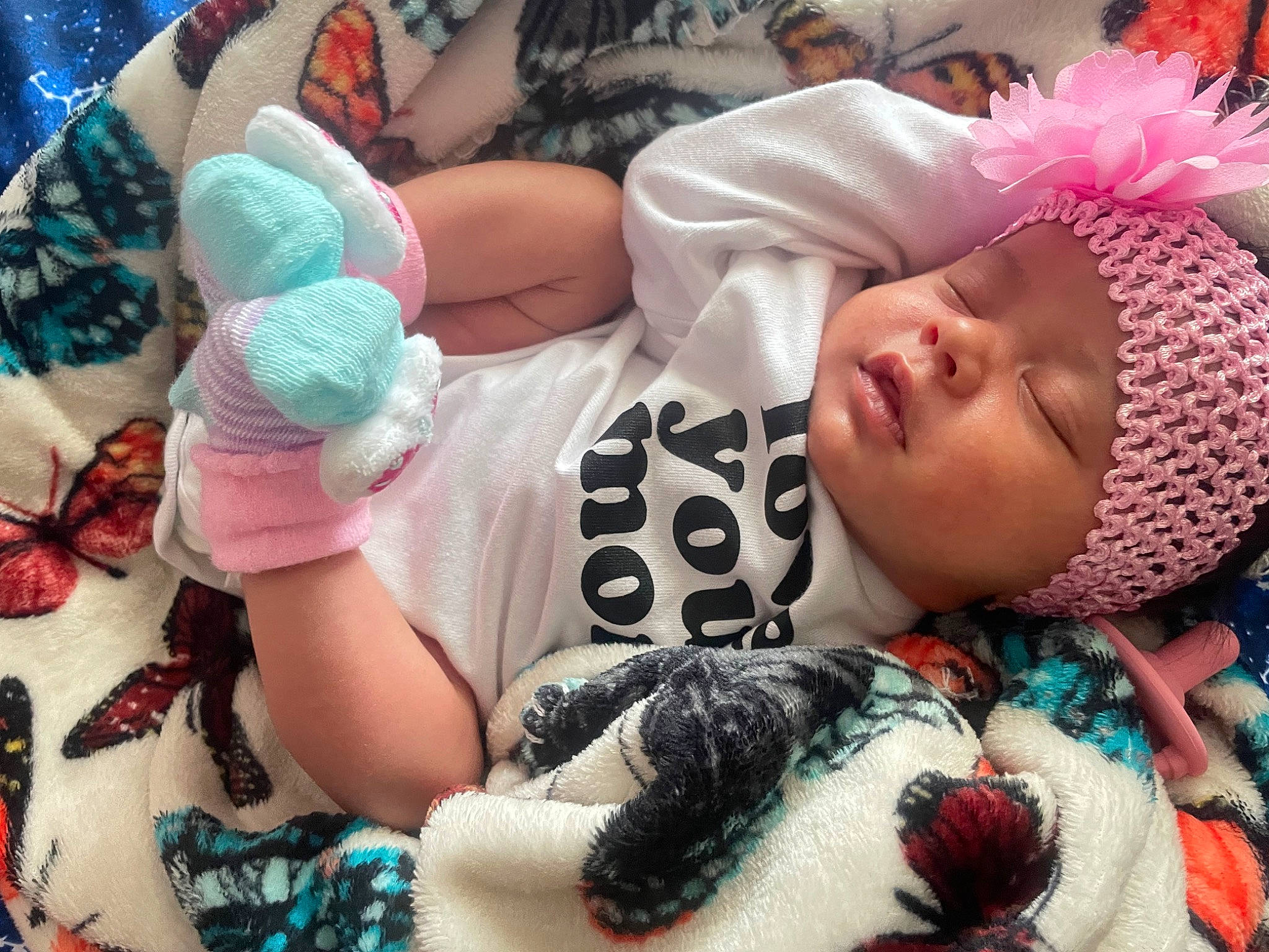 Eve is registered to the contest to win money with this photo: baby, baby_sleeping, baby_toddler_clothing, cap, child, comfort, cool, eyelash, finger, hand, happy, headgear, headwear, nail, person, pink, product, skin, sleeve, textile