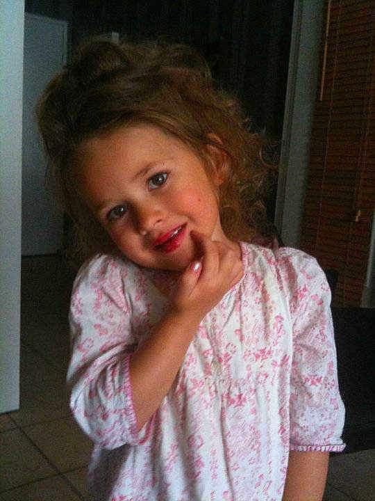 Ihsen participe au concours pour gagner de l'argent avec cette photo :