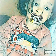 Innaya participe au concours pour gagner de l'argent avec cette photo : art, black_hair, chest, cool, eye, eyebrow, eyelash, facial_expression, happy, iris, jaw, lip, mouth, neck, nose, organ, paint, painting, sleeve, trunk