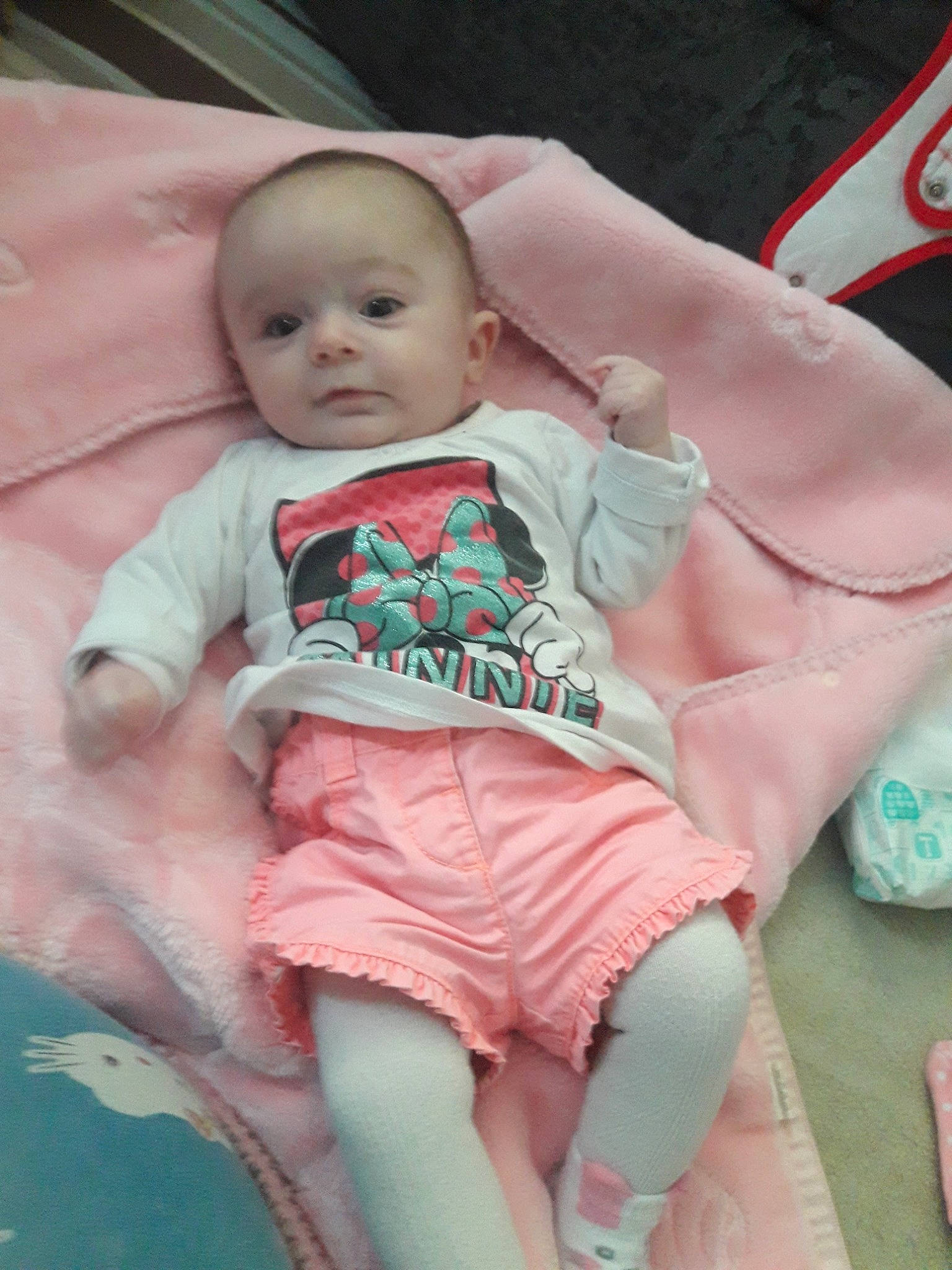 Alyson participe au concours pour gagner de l'argent avec cette photo : baby, baby_toddler_clothing, child, person, pink, toddler