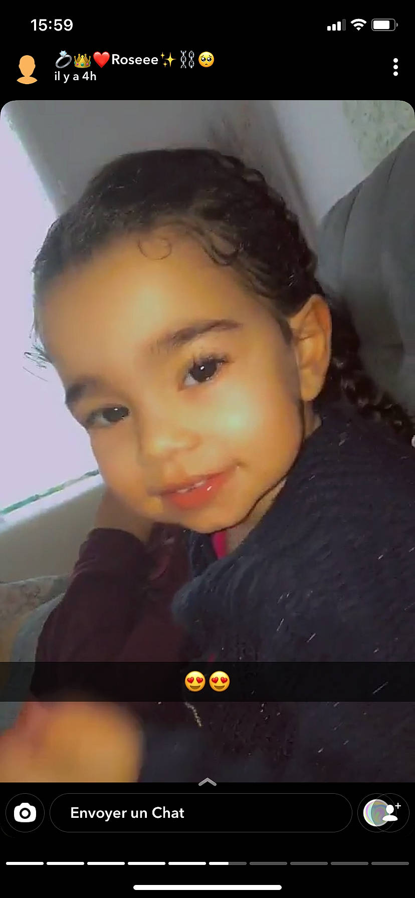 Lou a rejoint le concours — aidez-le/la à gagner de superbes lots ! black_hair, cheek, chin, ear, eye, eyebrow, eyelash, flash_photography, forehead, happy, head, iris, jaw, joy, lip, mouth, neck, nose, organ, person