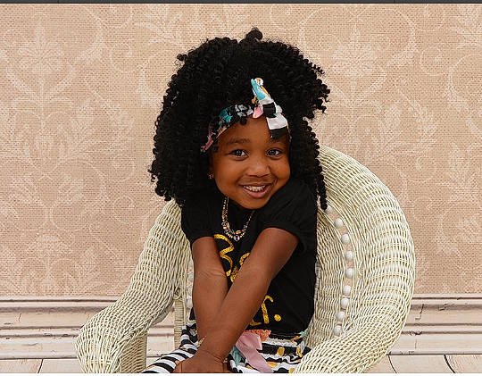 Harmonii is registered to the contest to win money with this photo: afro, beanie, black_hair, cap, girl, hair, hair_accessory, hair_coloring, hairstyle, hat, headgear, headpiece, headwear, joy, knit_cap, person