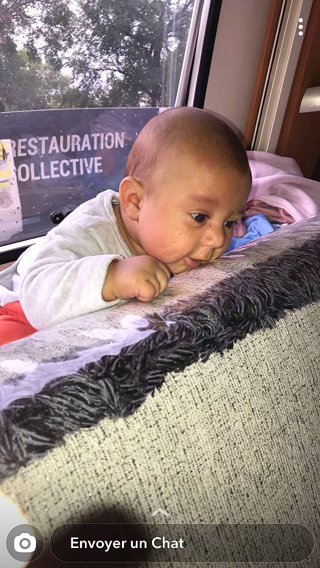 Nolan a rejoint le concours — aidez-le/la à gagner de superbes lots ! baby, cheek, child, nose, person, toddler