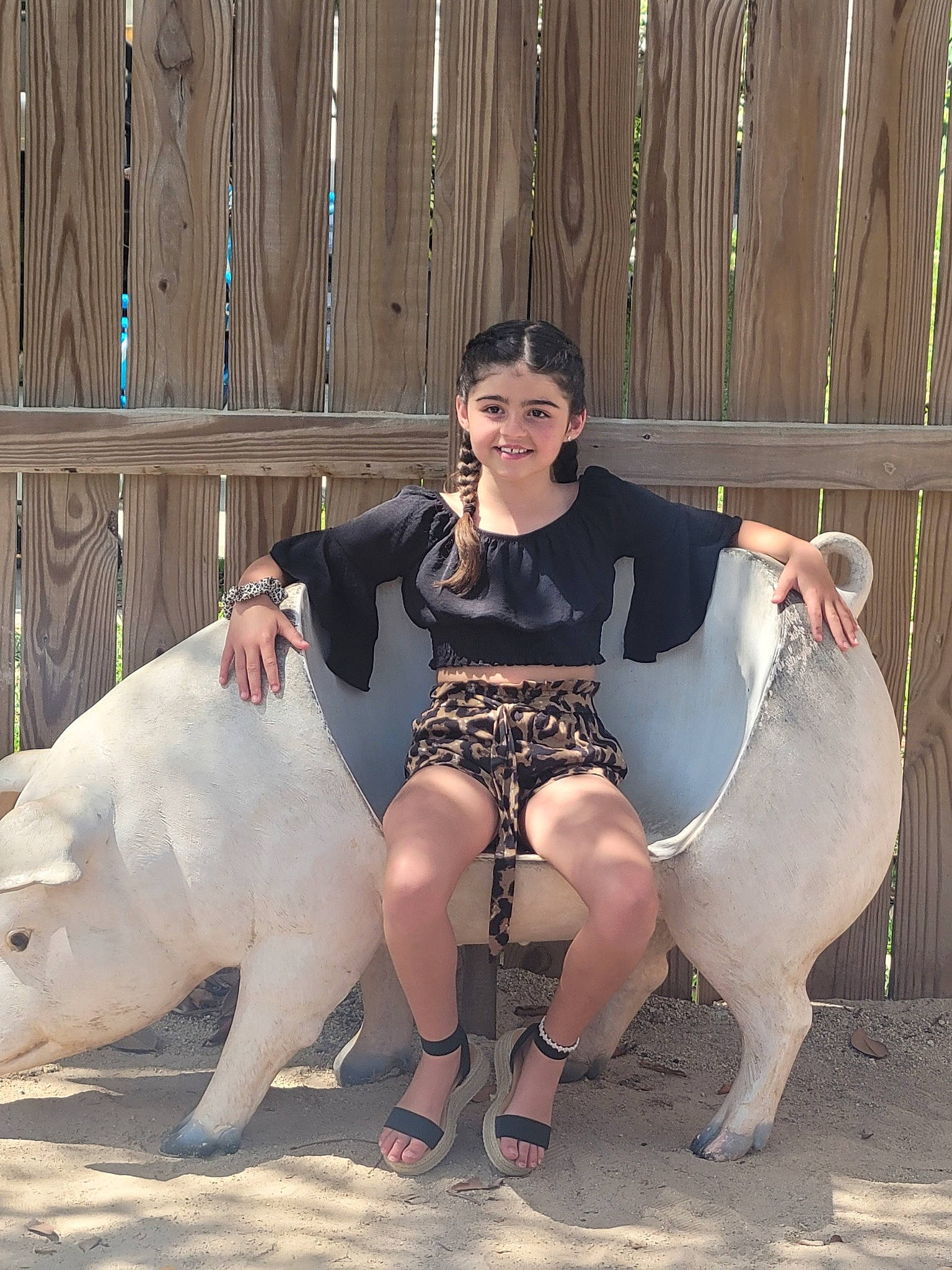 Madeline is registered to the contest to win money with this photo: barefoot, eye, eyewear, fawn, foot, fun, glasses, happy, head, human_leg, jaw, joy, knee, leg, leisure, mammal, person, recreation, smile, sunglasses