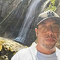 Jonas B.