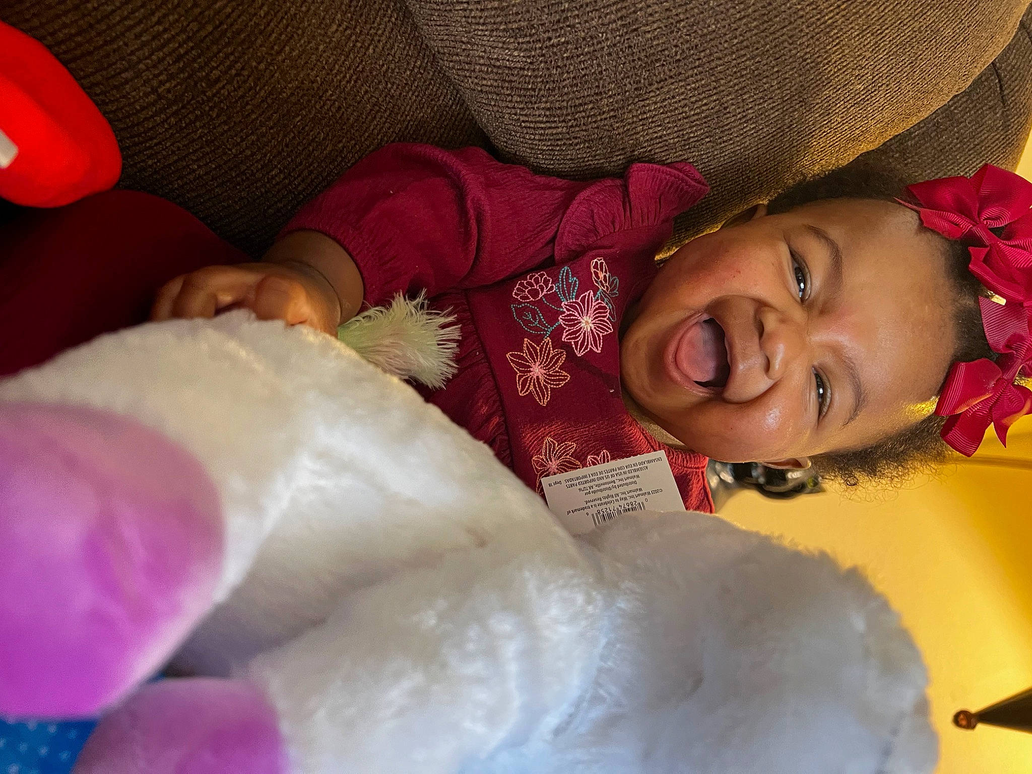 Avarie is registered to the contest to win money with this photo: cheek, child, comfort, eyebrow, face, fun, happy, head, human_body, iris, lip, magenta, mouth, nose, person, pink, red, skin, smile, textile