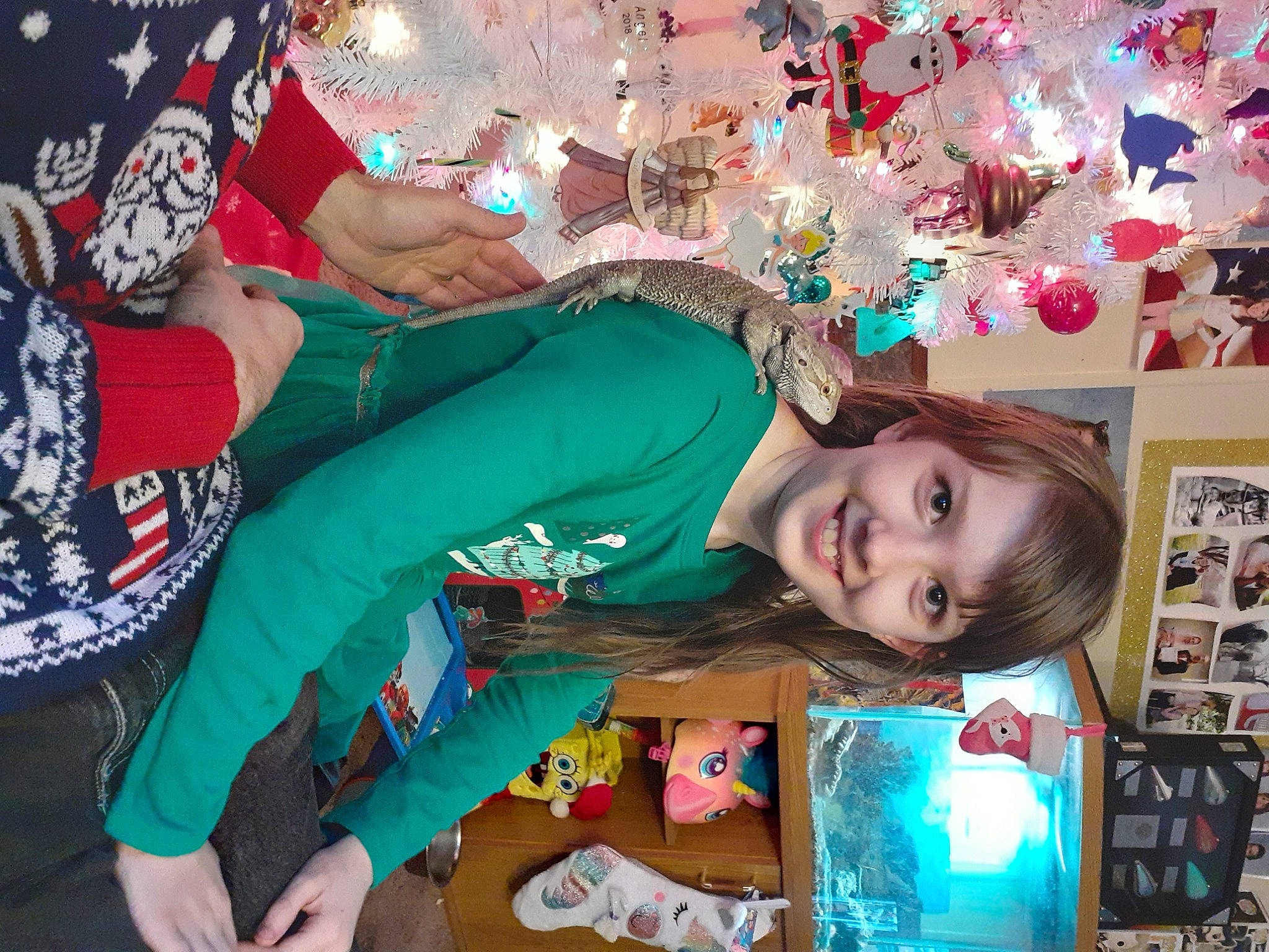 Angel Woodall joined the competition — help win amazing prizes! christmas, happy, holiday, joy, laugh, makeover, ornament, party, person, tooth