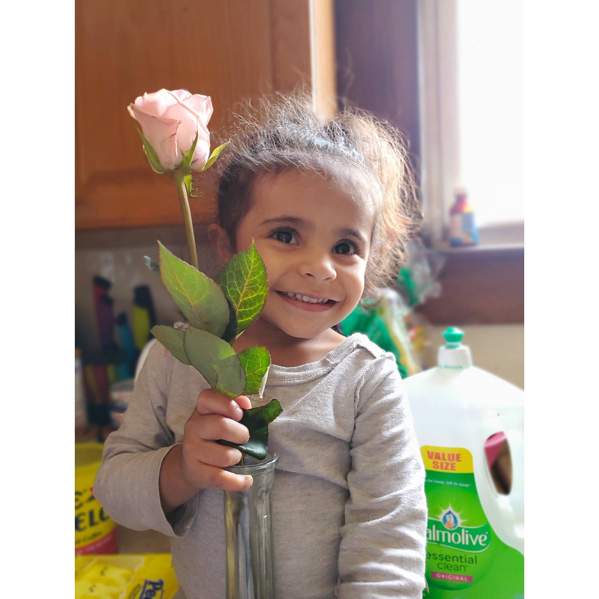 Sumaya joined the competition — help win amazing prizes! baby, child, cut_flowers, flower, happy, joy, person, plant, smile, toddler, tulip
