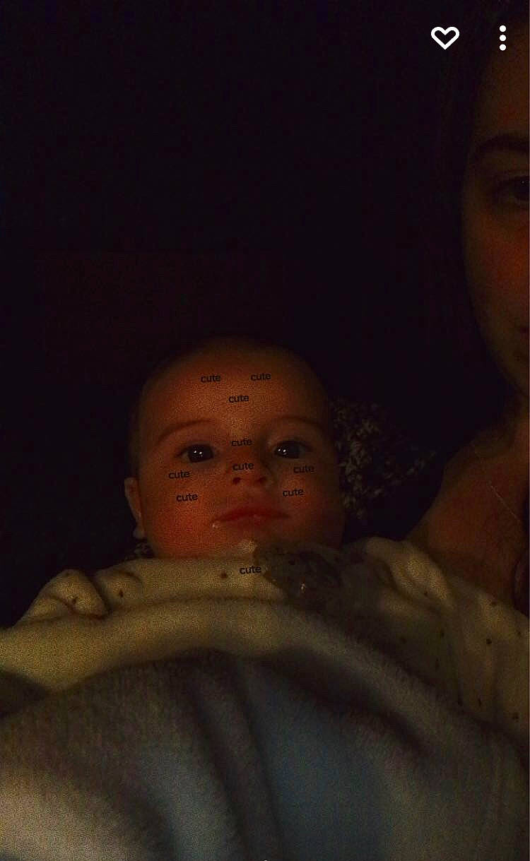 Liam a rejoint le concours — aidez-le/la à gagner de superbes lots ! art, cheek, child, darkness, eyelash, flash_photography, flesh, fun, hat, jaw, midnight, night, nose, person, room, under_exposed