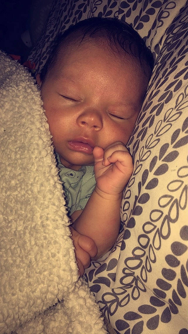 Azrael is registered to the contest to win money with this photo: baby, cheek, comfort, eyebrow, facial_expression, finger, flash_photography, forehead, gesture, happy, human_body, iris, lip, mammal, mouth, nose, organ, person, skin, smile