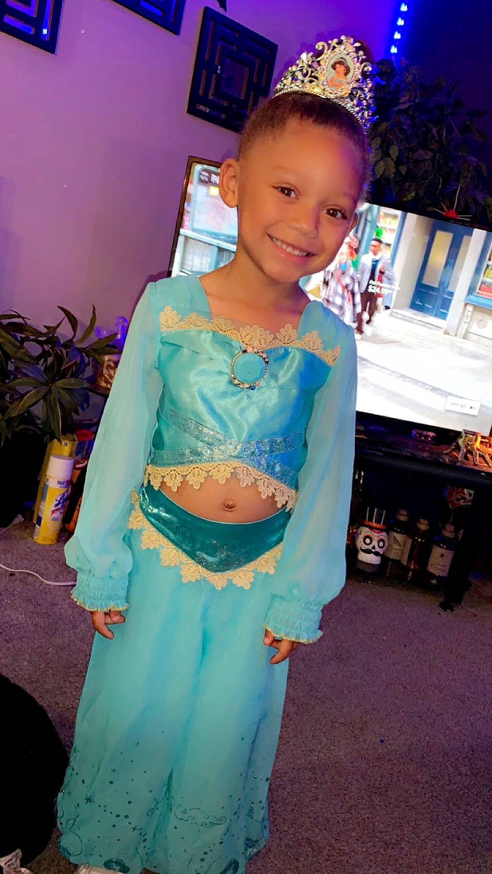 Samira joined the competition — help win amazing prizes! abdomen, belt, blue, electric_blue, event, face, fashion_design, formal_wear, fun, hair, happy, head, human_body, jewellery, joy, person, plant, skin, smile, toddler