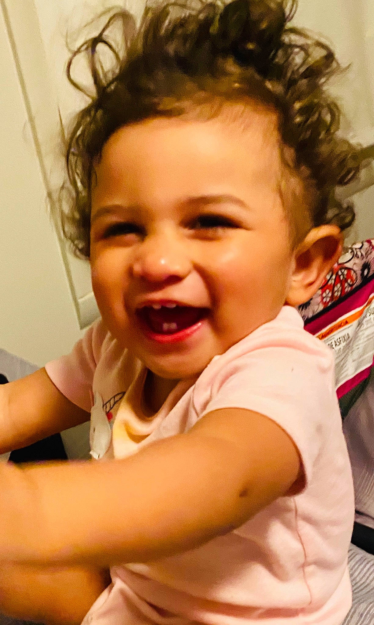 Aliviya is registered to the contest to win money with this photo: cheek, child, chin, ear, face, facial_expression, forehead, hair, happy, head, laugh, lip, mouth, nose, person, skin, smile, toddler, tooth