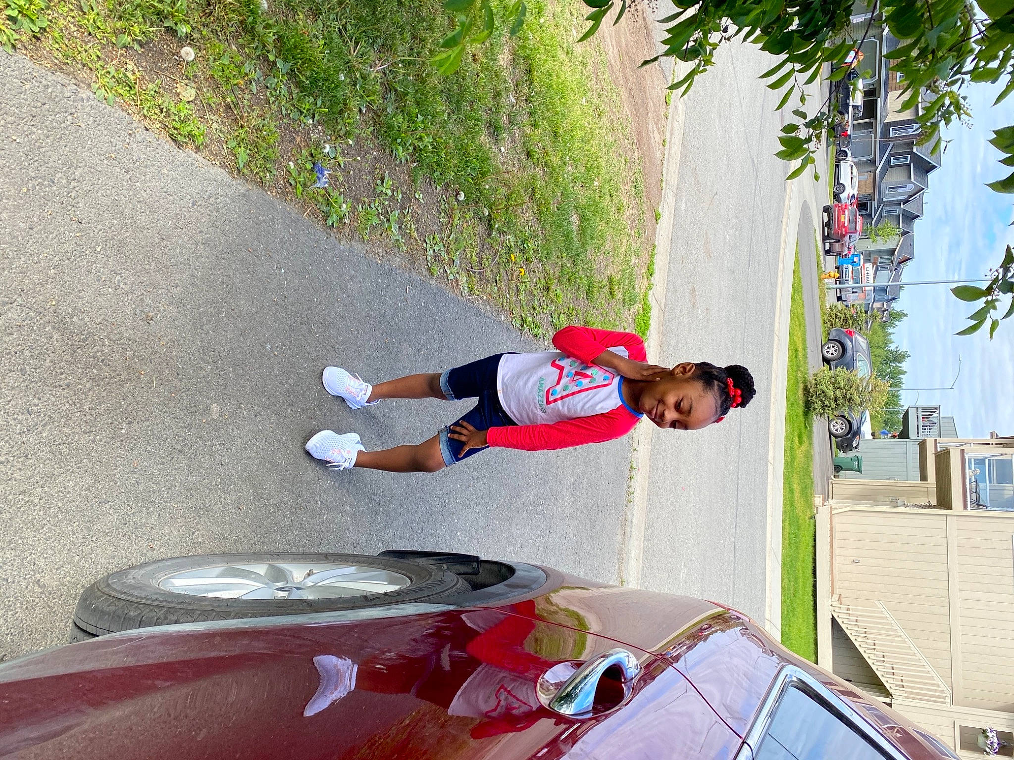 Auburn is registered to the contest to win money with this photo: joy, leisure, person, recreation, tree, vacation, vehicle