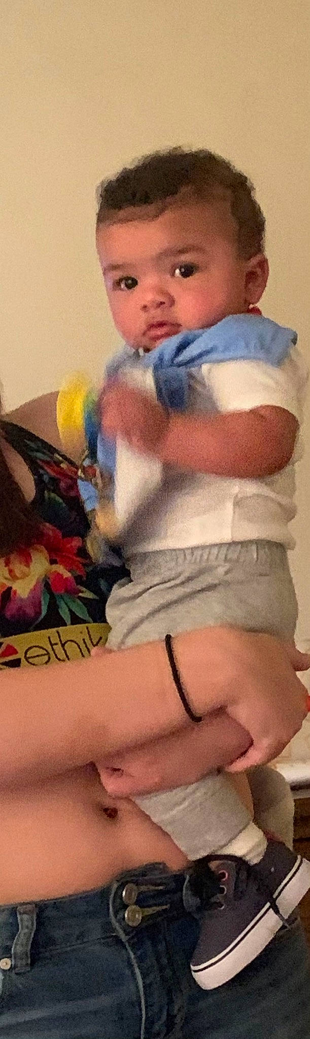 Hollis is registered to the contest to win money with this photo: abdomen, art, baby_toddler_clothing, cap, chest, human_leg, knee, leg, muscle, neck, organ, pattern, person, pink, shorts, sleeve, t_shirt, textile, thigh, trunk