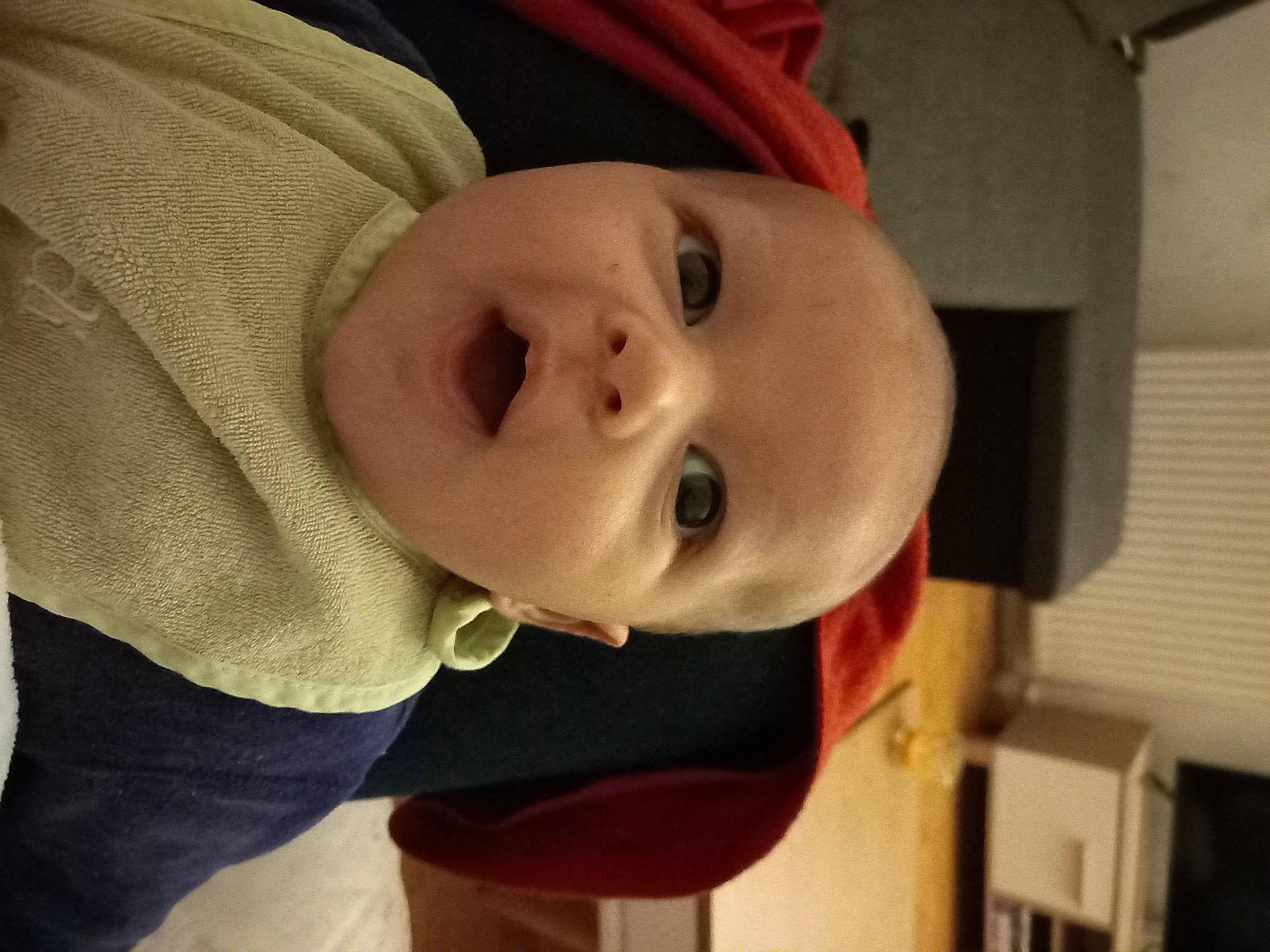 Matt participe au concours pour gagner de l'argent avec cette photo : baby, baby_toddler_clothing, cheek, child, collar, comfort, eye, eyebrow, eyelash, fun, happy, hat, iris, kitchen_appliance, lip, nose, person, skin, sleeve, smile