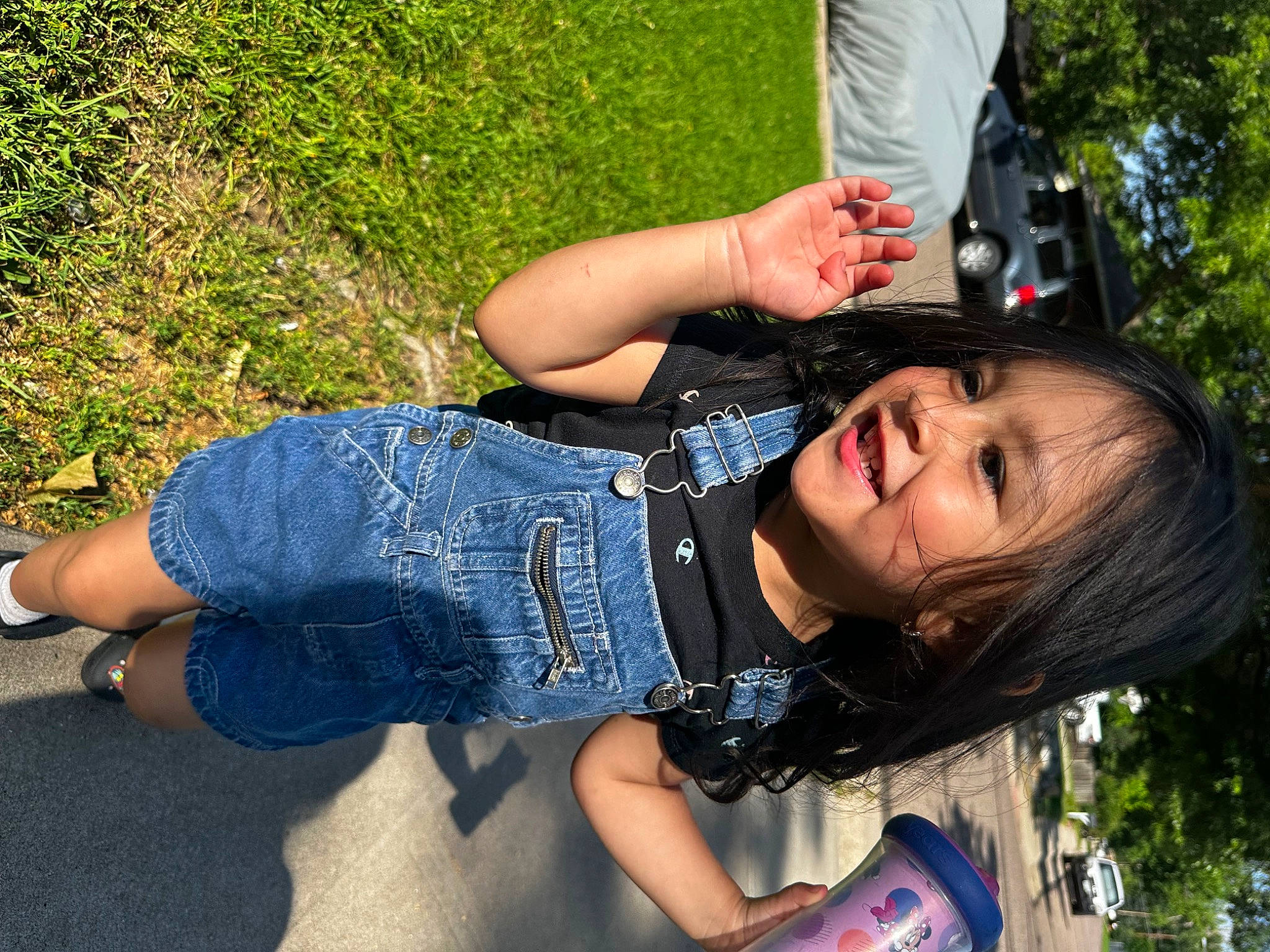 Cataleya is registered to the contest to win money with this photo: black_hair, child, cool, denim, electric_blue, flash_photography, fun, grass, happy, human_leg, joy, knee, leisure, people_in_nature, person, plant, recreation, smile, thigh, toddler