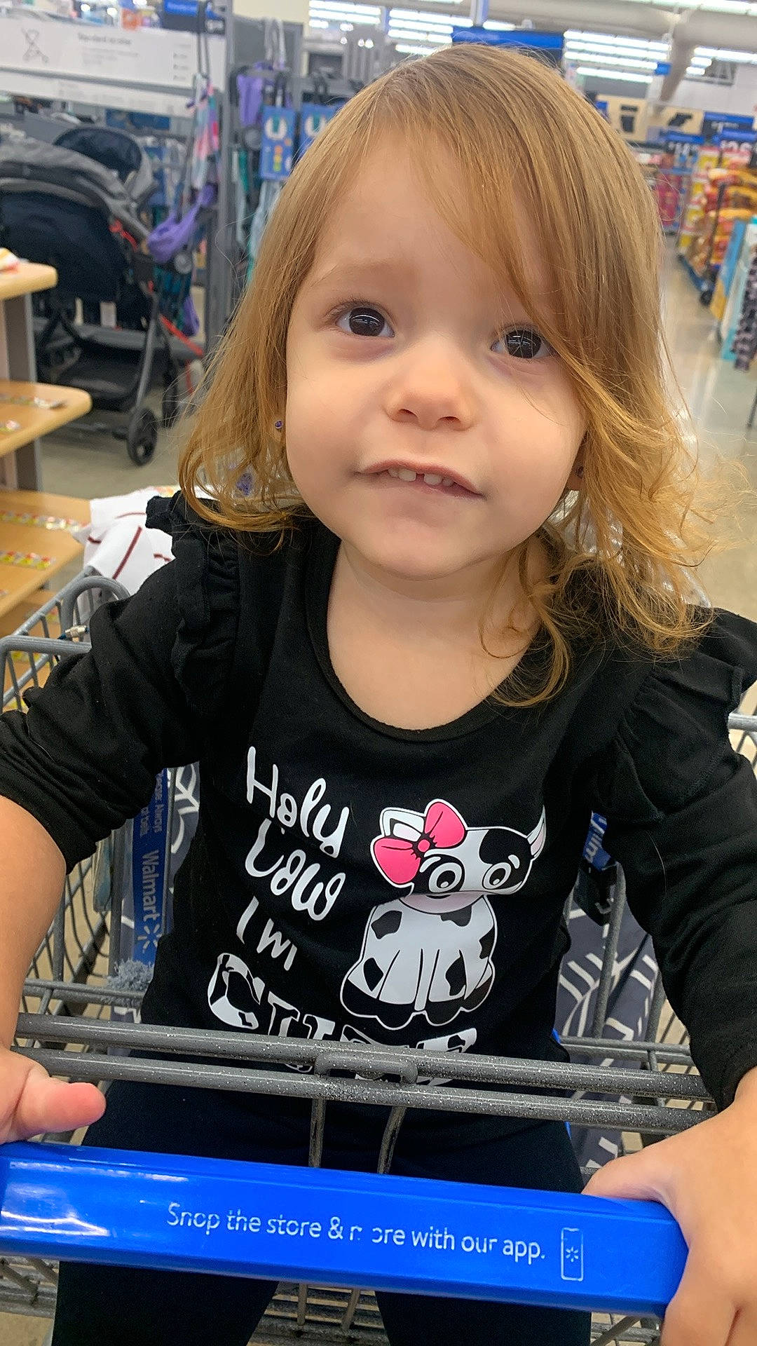 Emma is registered to the contest to win money with this photo: beauty, blond, blue, brown_hair, cheek, child, cool, customer, electric_blue, event, eyelash, facial_expression, fun, hairstyle, person, sleeve, smile, snapshot, t_shirt, toddler