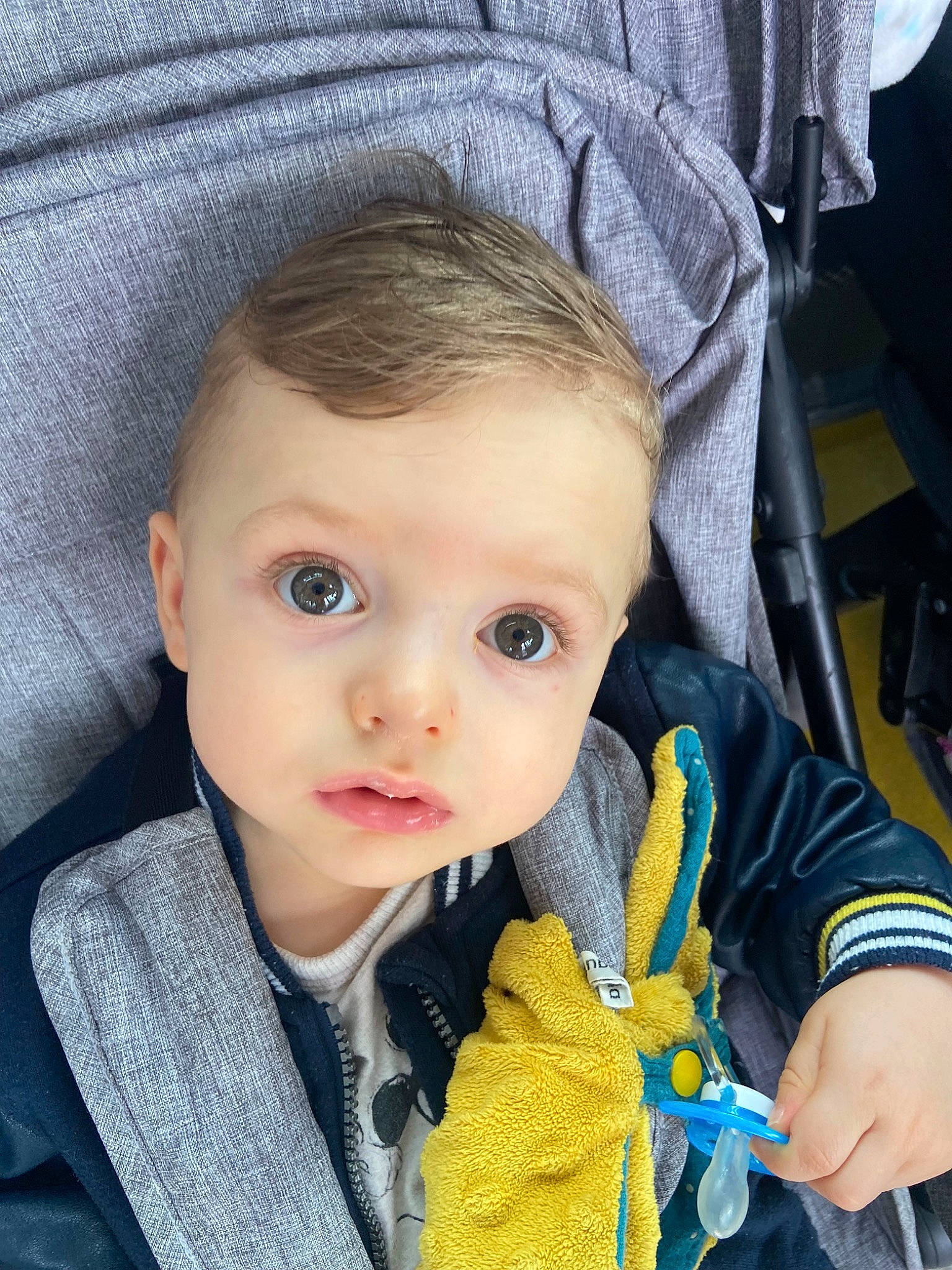 Tizianó participe au concours pour gagner de l'argent avec cette photo : baby, baby_toddler_clothing, cheek, chin, cool, eye, eyelash, face, headgear, iris, lip, nose, organ, outerwear, people, person, product, skin, sleeve, textile