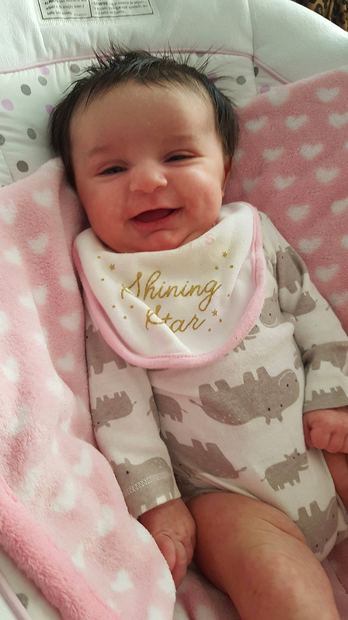 Kota is registered to the contest to win money with this photo: baby, baby_products, baby_toddler_clothing, cheek, child, head, lip, person, pink, skin, smile, toddler