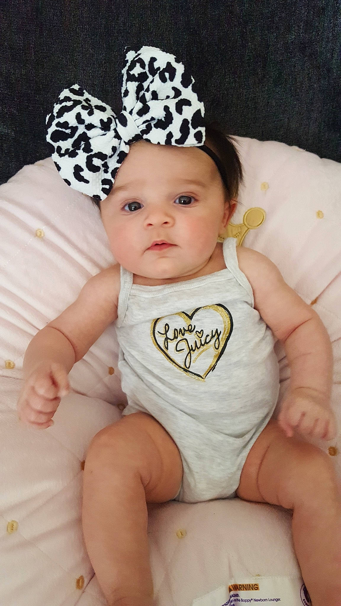 Kota is registered to the contest to win money with this photo: baby, baby_bloomers, baby_products, baby_toddler_clothing, child, costume_accessory, crown, fashion_accessory, hair_accessory, head, headgear, headpiece, headwear, person, product, toddler