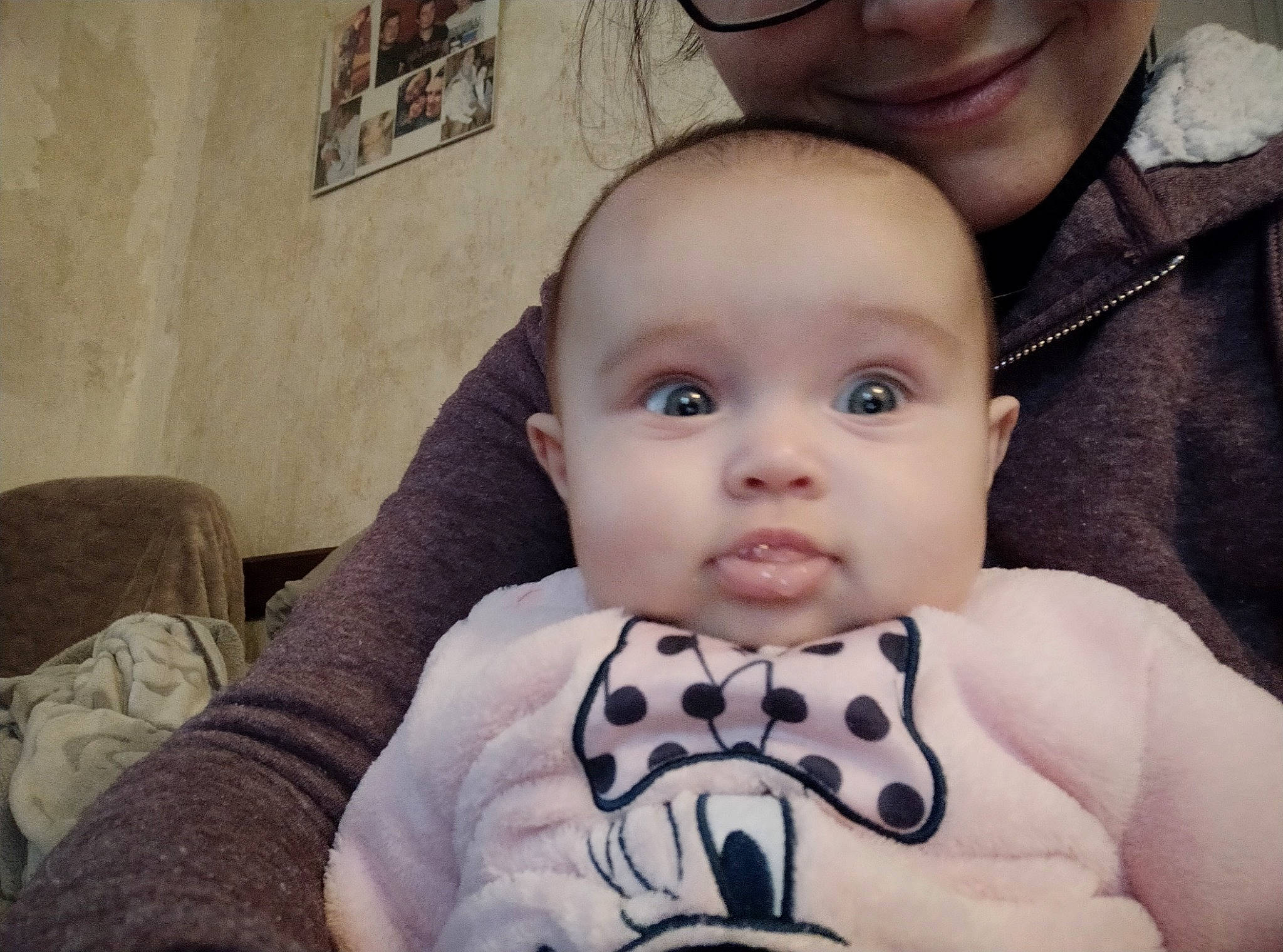 Maylie a rejoint le concours — aidez-le/la à gagner de superbes lots ! baby, cheek, child, cool, ear, eye, eyebrow, face, forehead, head, lip, mouth, nose, person, skin, toddler