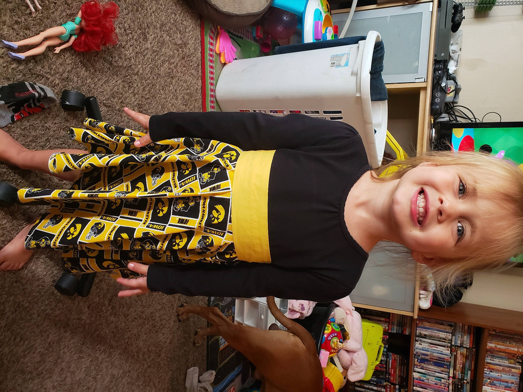 Leianna joined the competition — help win amazing prizes! joy, person