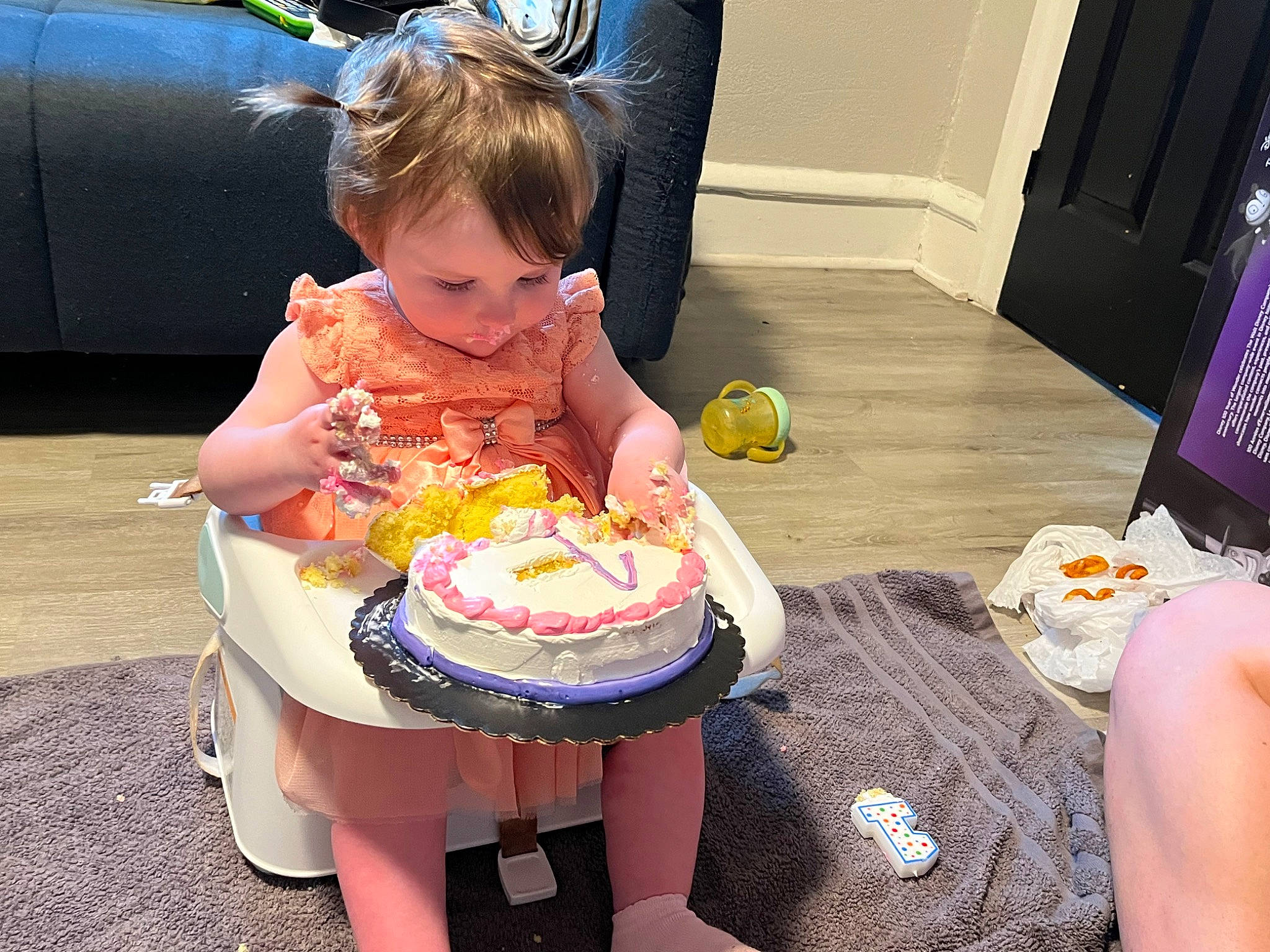 Delilah is registered to the contest to win money with this photo: baked_goods, birthday, birthday_cake, buttercream, cake, cake_decorating, cake_decorating_supply, child, cuisine, dessert, door, event, food, fun, icing, person, sharing, sugar_cake, sugar_paste, sweetness