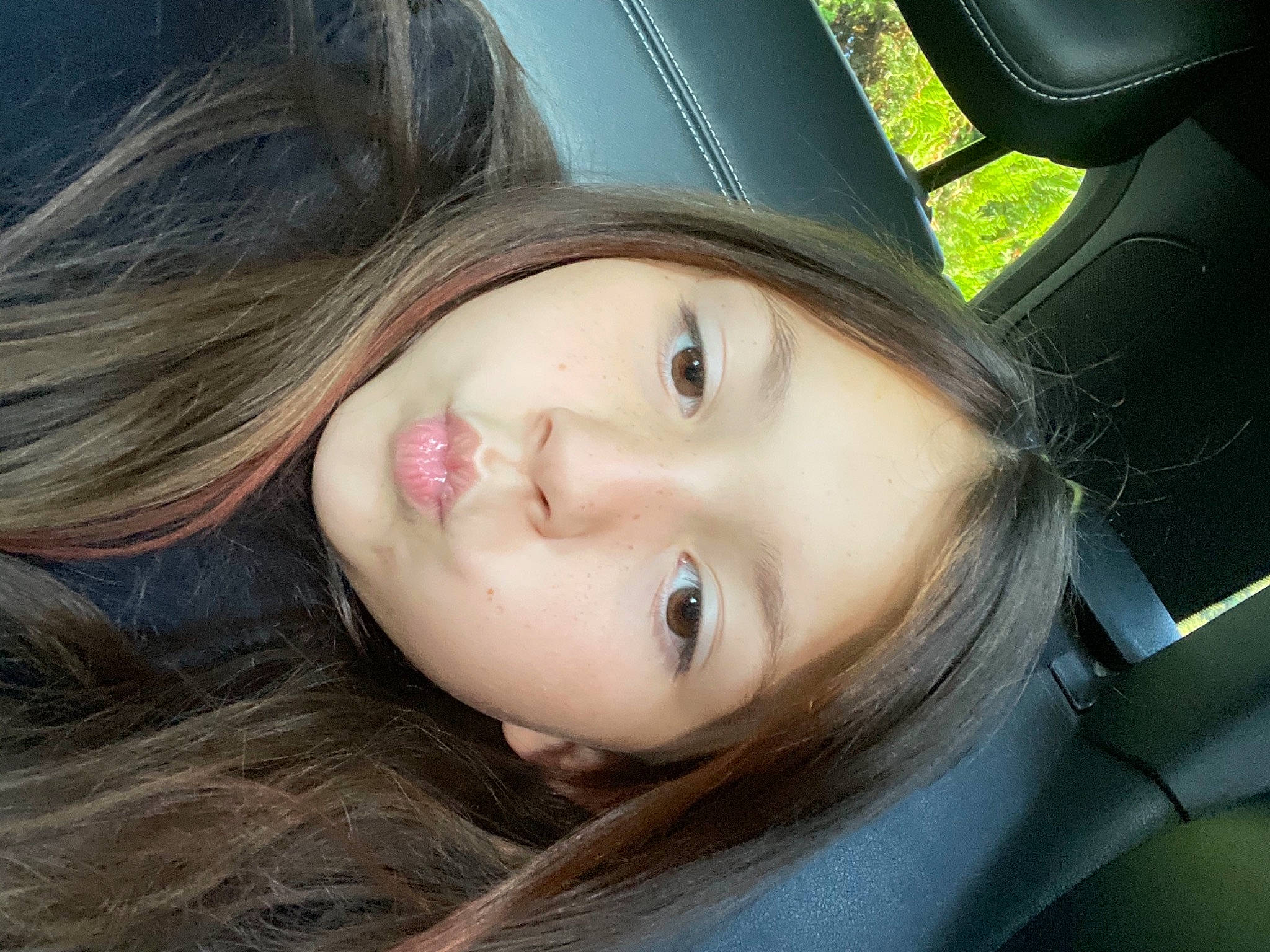 Kassy-joy participe au concours pour gagner de l'argent avec cette photo : black_hair, cheek, eyelash, eyewear, flash_photography, iris, jaw, layered_hair, lip, lipstick, long_hair, makeover, mouth, neck, nose, person, selfie, skin, throat, tints_and_shades