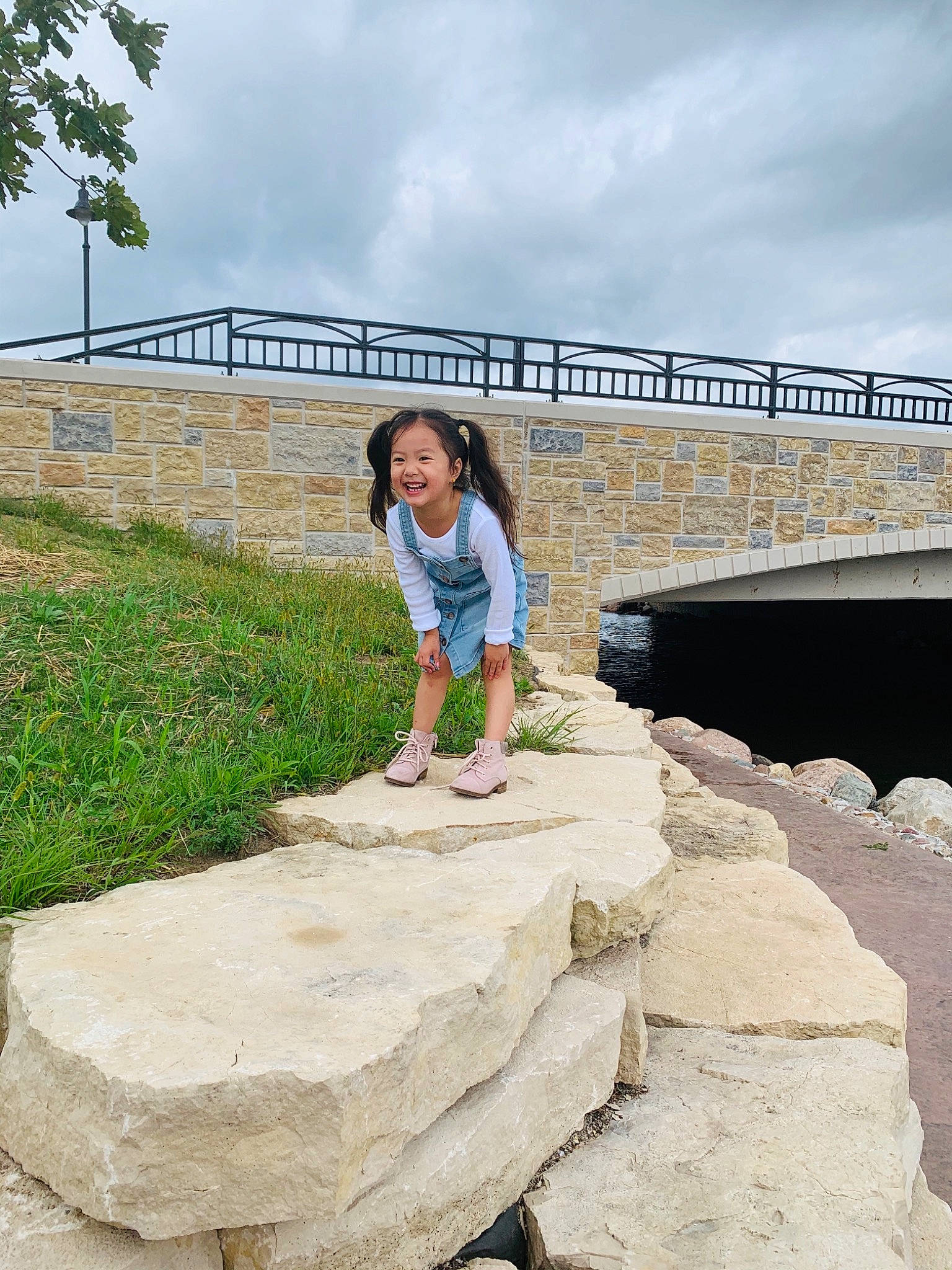 Vienna joined the competition — help win amazing prizes! body_of_water, cloud, concrete, fun, grass, happy, joy, landmark, landscape, leisure, person, recreation, rock, sky, smile, spring, t_shirt, tourism, travel, tree