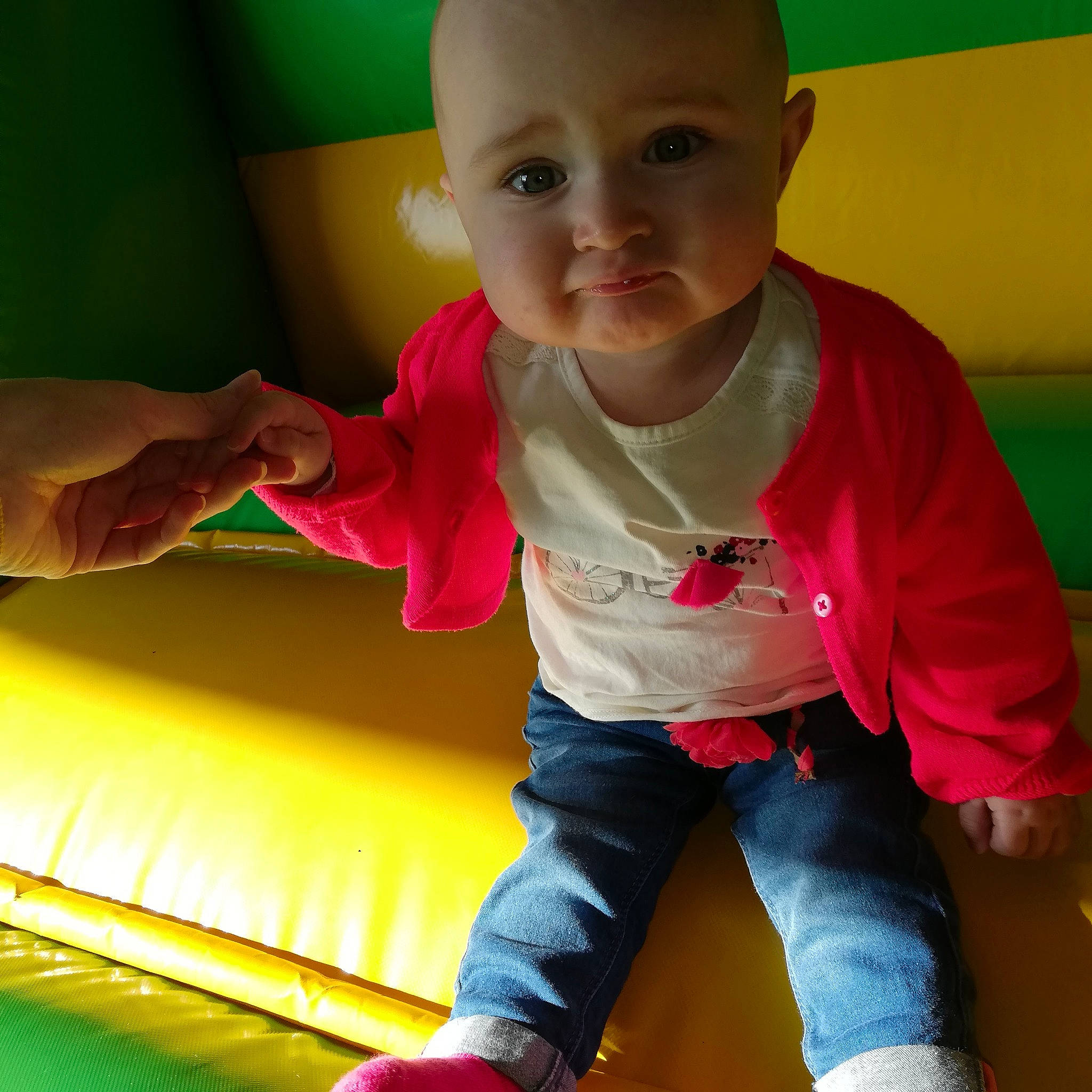 Elyana participe au concours pour gagner de l'argent avec cette photo : baby, cheek, child, eye, fun, games, happy, jeans, joy, nose, person, pink, play, playground, playground_slide, recreation, sitting, skin, smile, standing