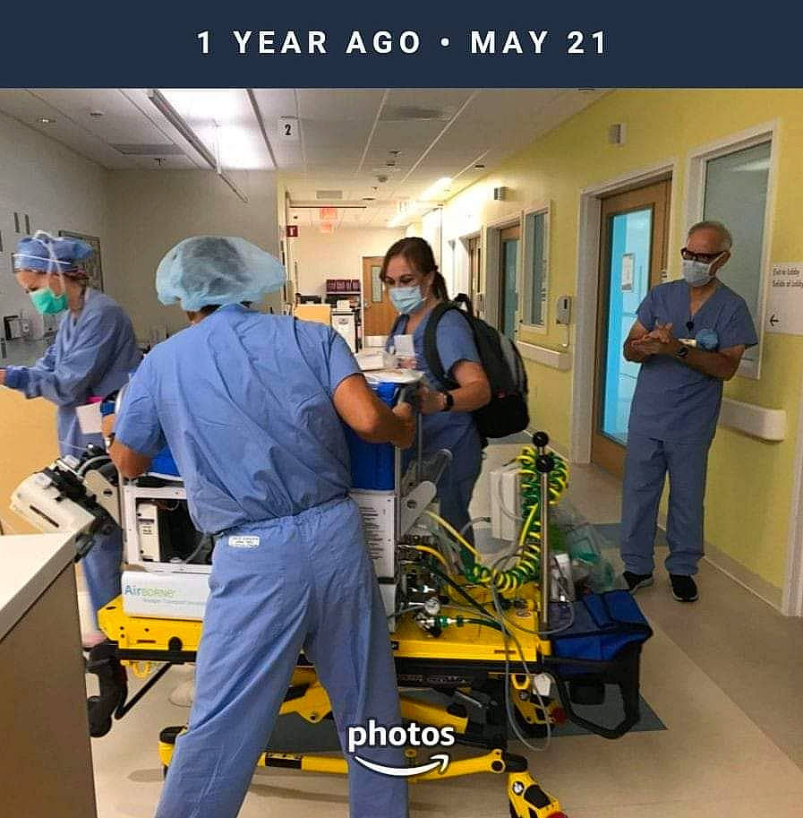 Ariyah is registered to the contest to win money with this photo: automotive_design, blue_collar_worker, box, collaboration, customer, door, employment, engineering, event, flooring, hat, job, luggage_and_bags, machine, motor_vehicle, person, room, service, t_shirt, team