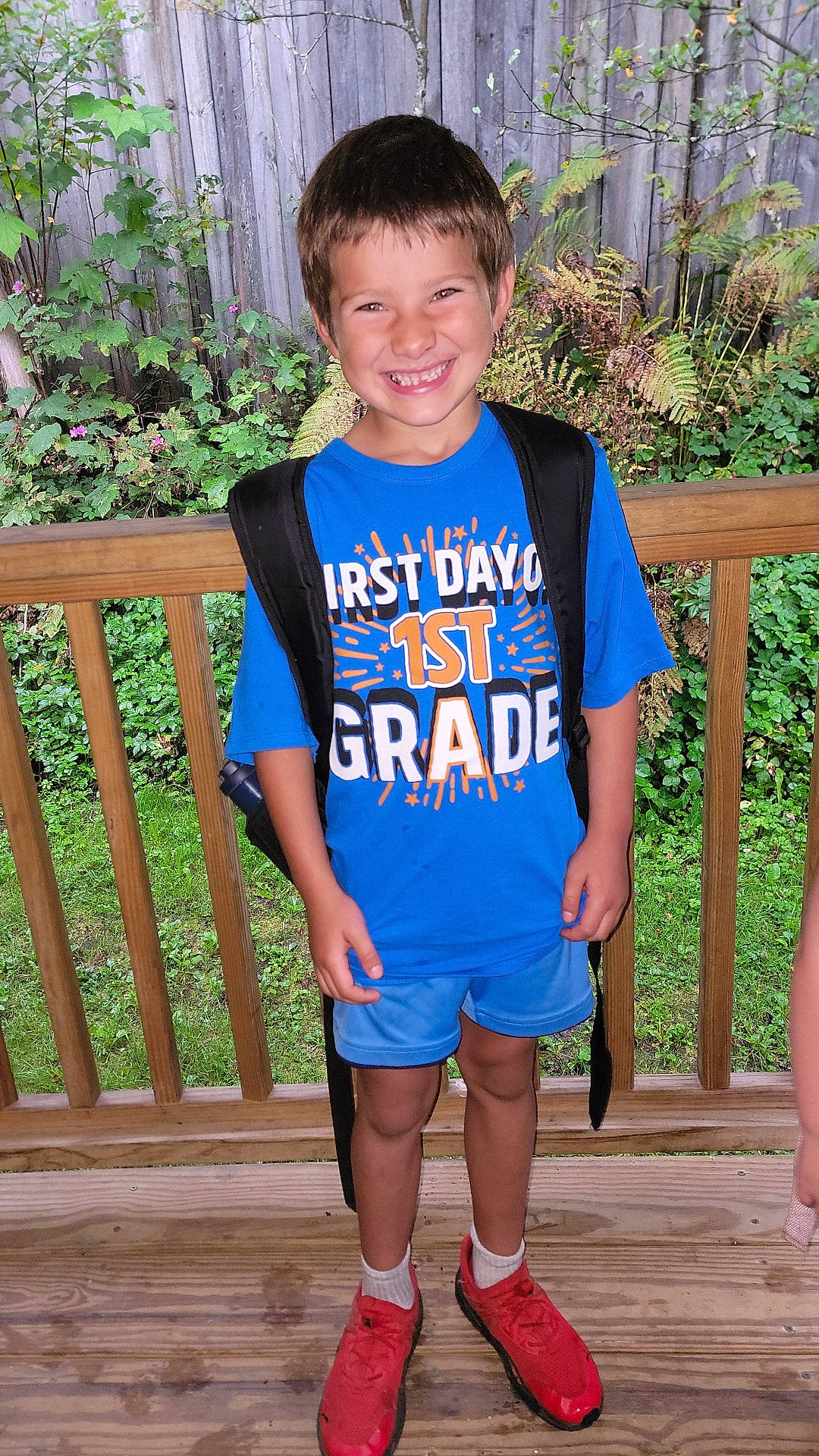 Gracen joined the competition — help win amazing prizes! electric_blue, facial_expression, fence, fun, hairstyle, happy, jersey, joy, leisure, neck, outerwear, pattern, person, plant, shoulder, sleeve, smile, sportswear, t_shirt, thigh