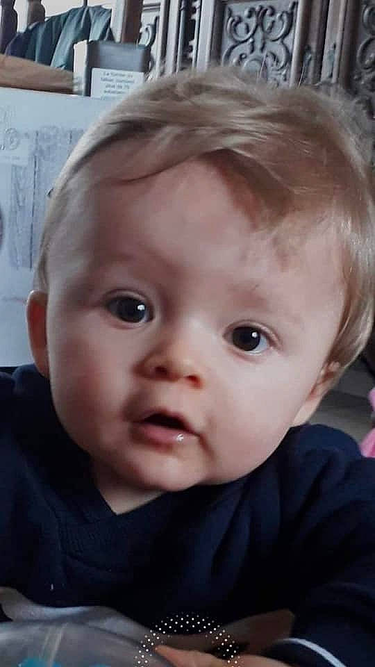 Tiago a rejoint le concours — aidez-le/la à gagner de superbes lots ! blond, boy, cheek, child, chin, eye, eyebrow, face, forehead, hair, hairstyle, head, human_hair_color, infant, lip, mouth, nose, person, skin, toddler