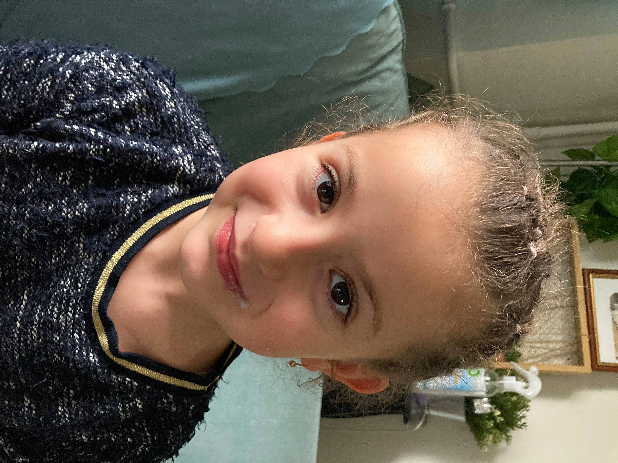 Ilyana a rejoint le concours — aidez-le/la à gagner de superbes lots ! black_hair, child, eyebrow, eyelash, fashion_accessory, flash_photography, fun, grass, happy, iris, jewellery, joy, lip, nose, person, picture_frame, plant, portrait, portrait_photography, smile