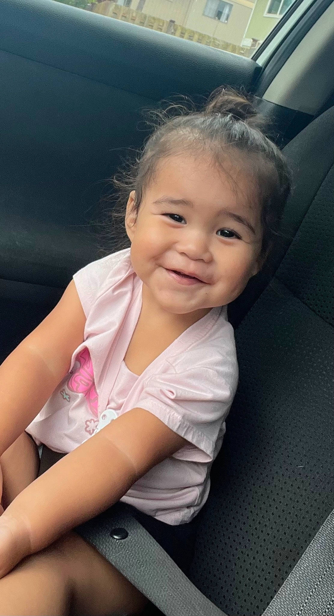 Delia is registered to the contest to win money with this photo: baby_toddler_clothing, black_hair, cheek, chin, comfort, cool, eyebrow, facial_expression, flash_photography, gesture, happy, human_body, iris, joy, leg, lip, nose, person, skin, smile