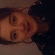 Laurana participe au concours pour gagner de l'argent avec cette photo :