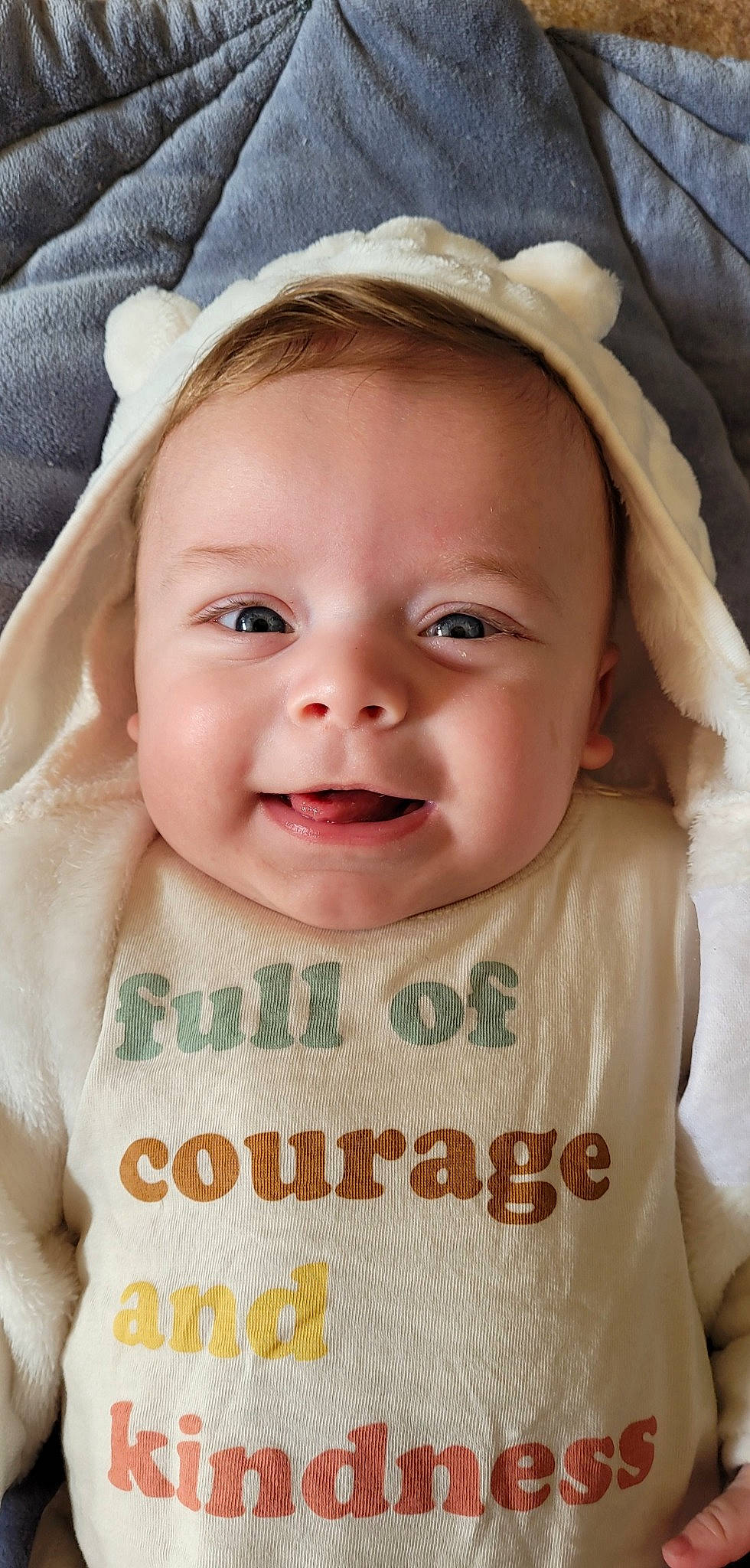 Wayden participe au concours pour gagner de l'argent avec cette photo : baby, baby_toddler_clothing, cheek, chin, eye, eyebrow, eyelash, face, facial_expression, head, iris, joy, lip, mouth, nose, outerwear, person, skin, sleeve, smile