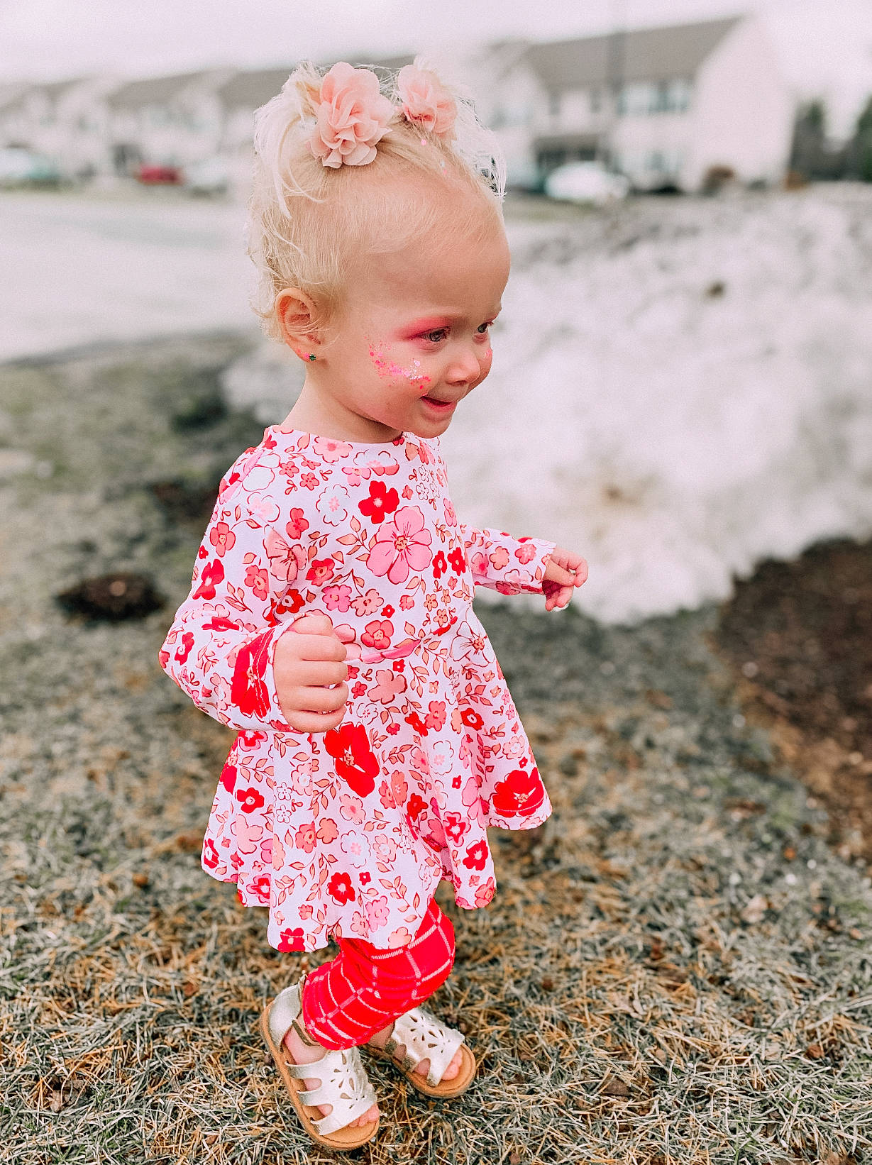 Aura is registered to the contest to win money with this photo: asphalt, baby, baby_toddler_clothing, child, eye, fun, grass, happy, pattern, people_in_nature, person, play, portrait_photography, recreation, sand, sleeve, smile, soil, toddler, vacation
