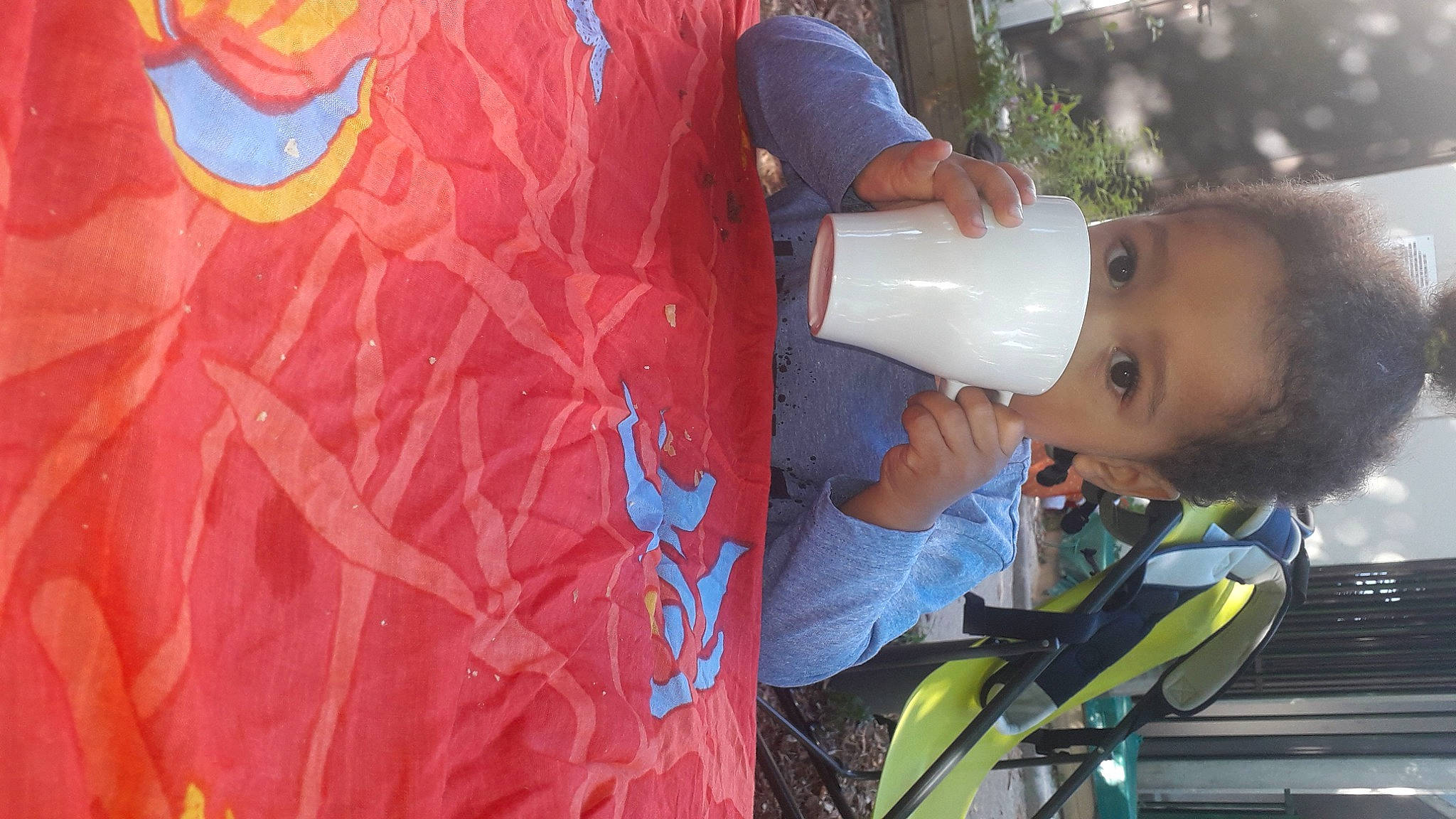 Killian a rejoint le concours — aidez-le/la à gagner de superbes lots ! child, person