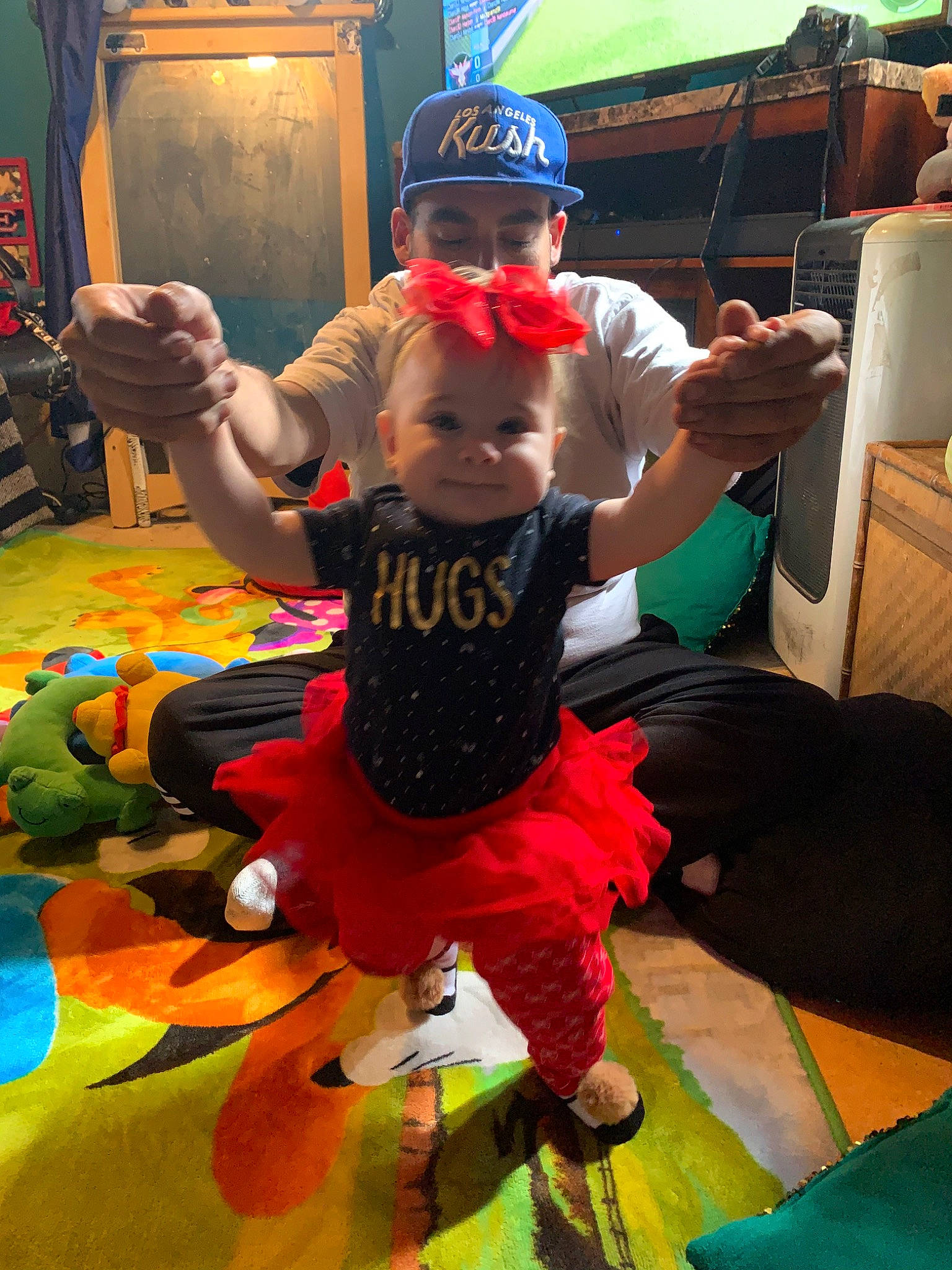 Jazmine is registered to the contest to win money with this photo: child, costume, fictional_character, fun, headwear, joy, muscle, party, person, play, room, toddler, vacation