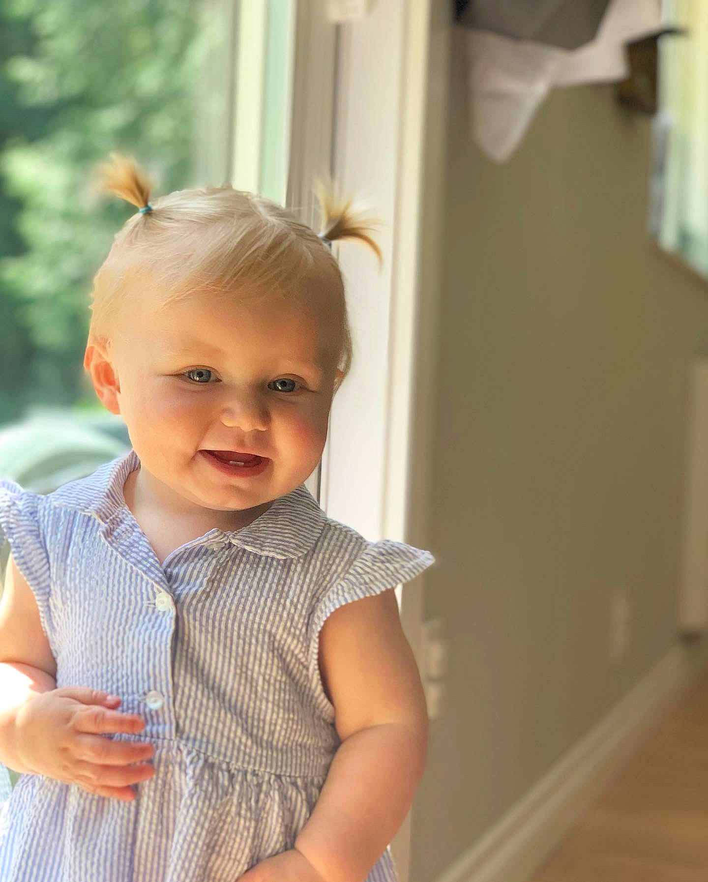 Mckinlee is registered to the contest to win money with this photo: baby, baby_products, beauty, blond, cheek, child, ear, eye, face, hair, happy, head, person, product, shoulder, sitting, skin, smile, standing, toddler